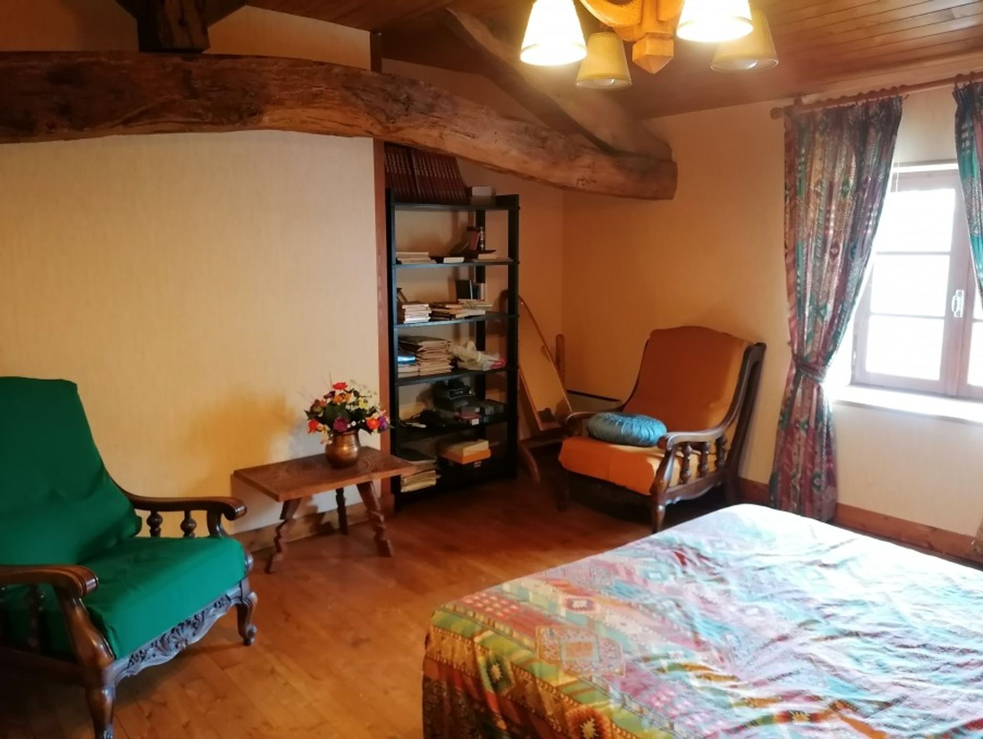 Hus i Chasseneuil-sur-Bonnieure, Nouvelle-Aquitaine 10113424