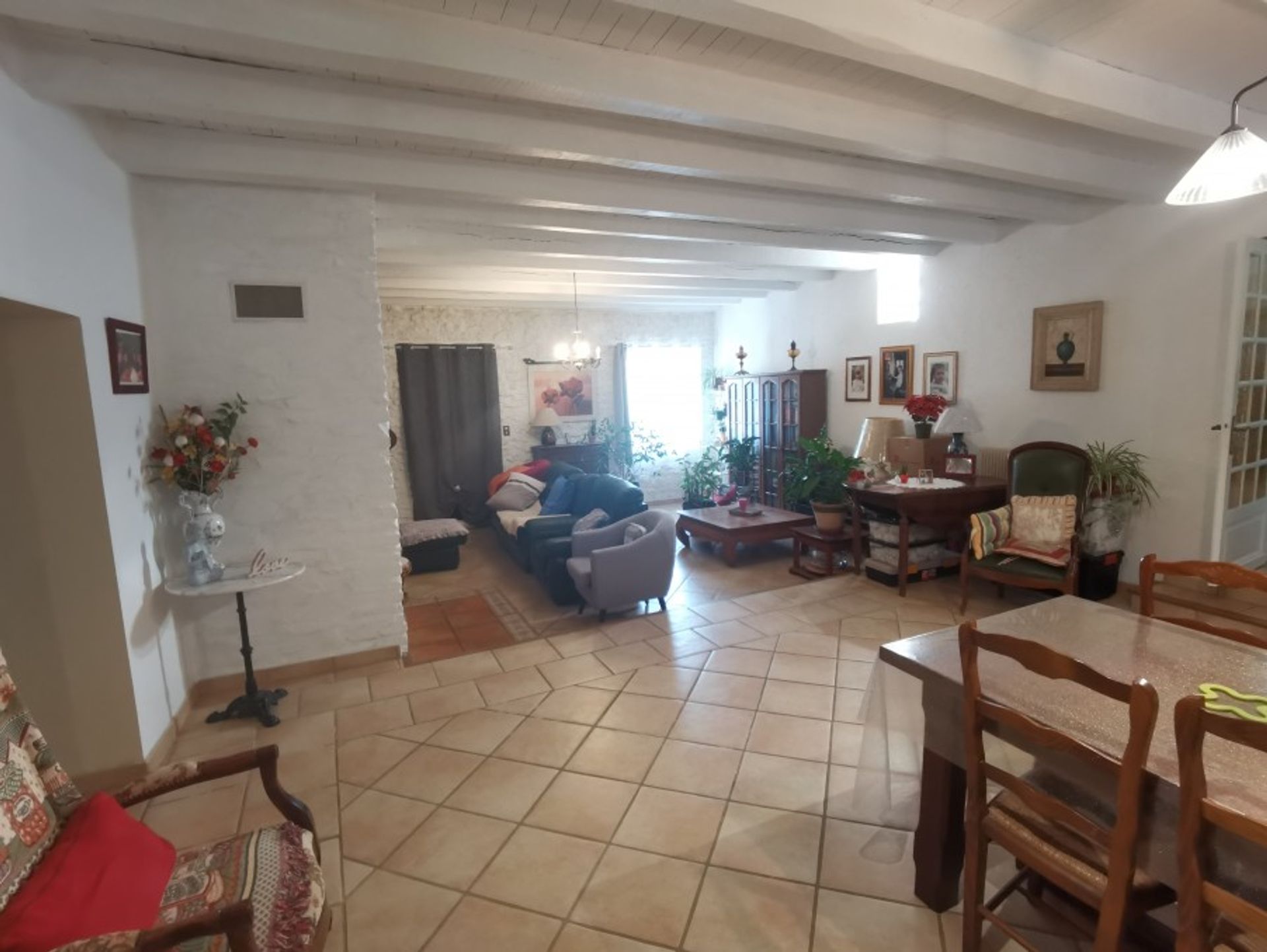 Hus i Chasseneuil-sur-Bonnieure, Nouvelle-Aquitaine 10113431