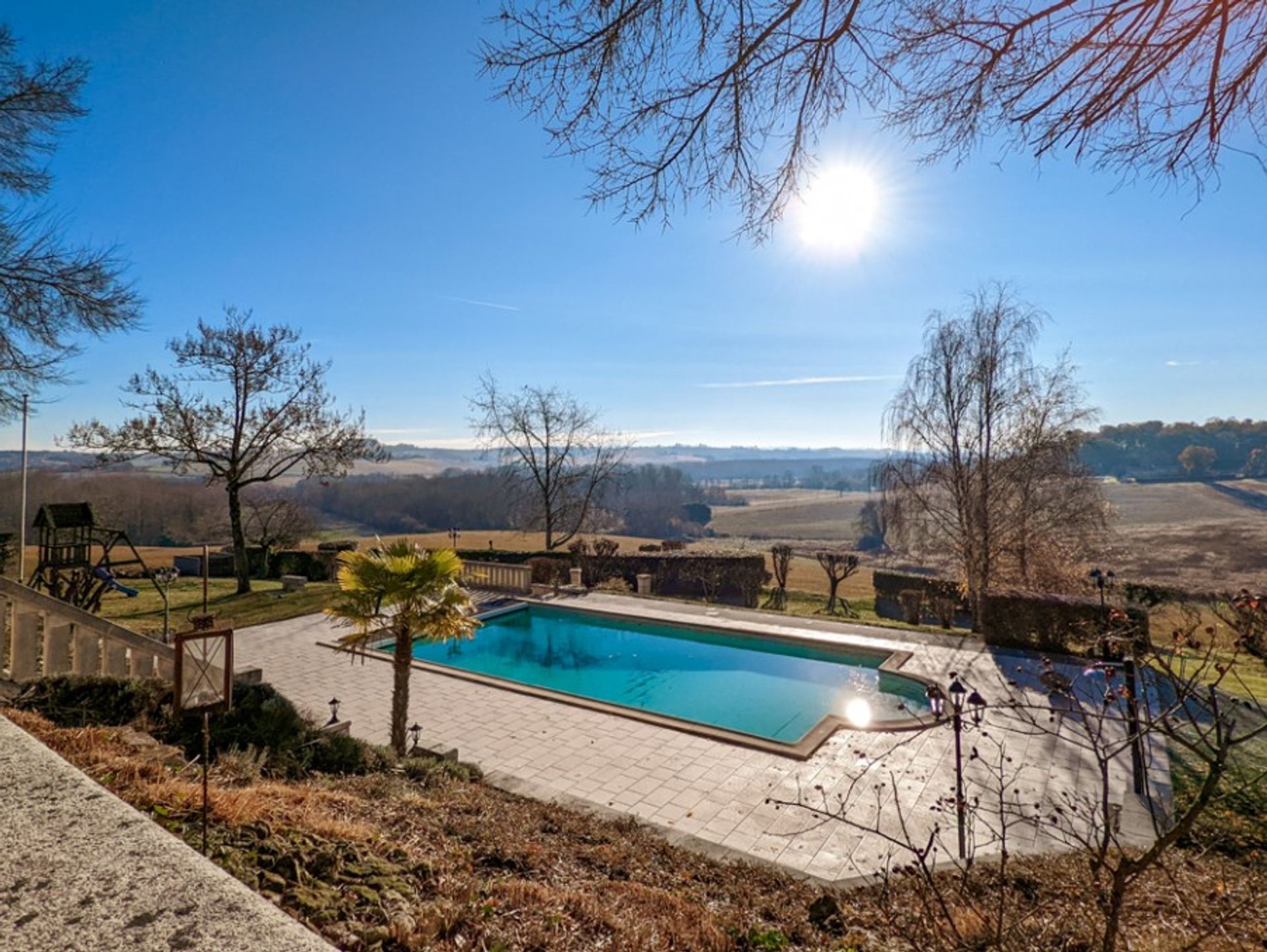 casa no Salles-Lavalette, Nouvelle-Aquitaine 10113485