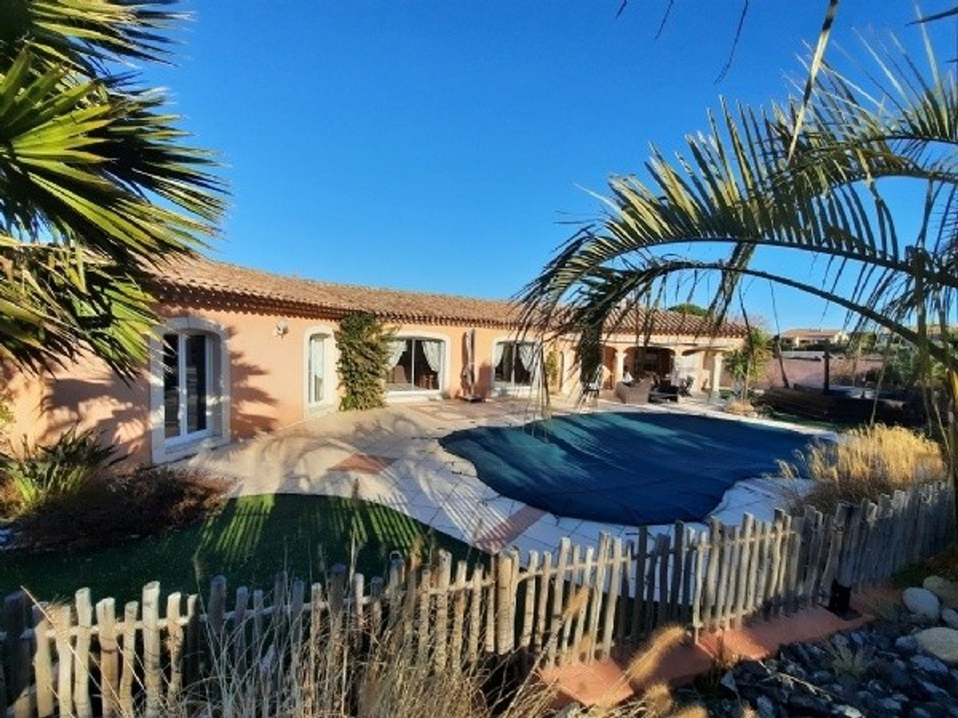 casa no Pouzolles, Occitanie 10113495