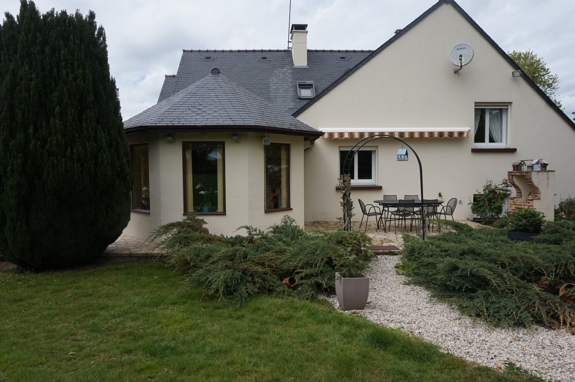 loger dans Ambrières-les-Vallées, Pays de la Loire 10113878