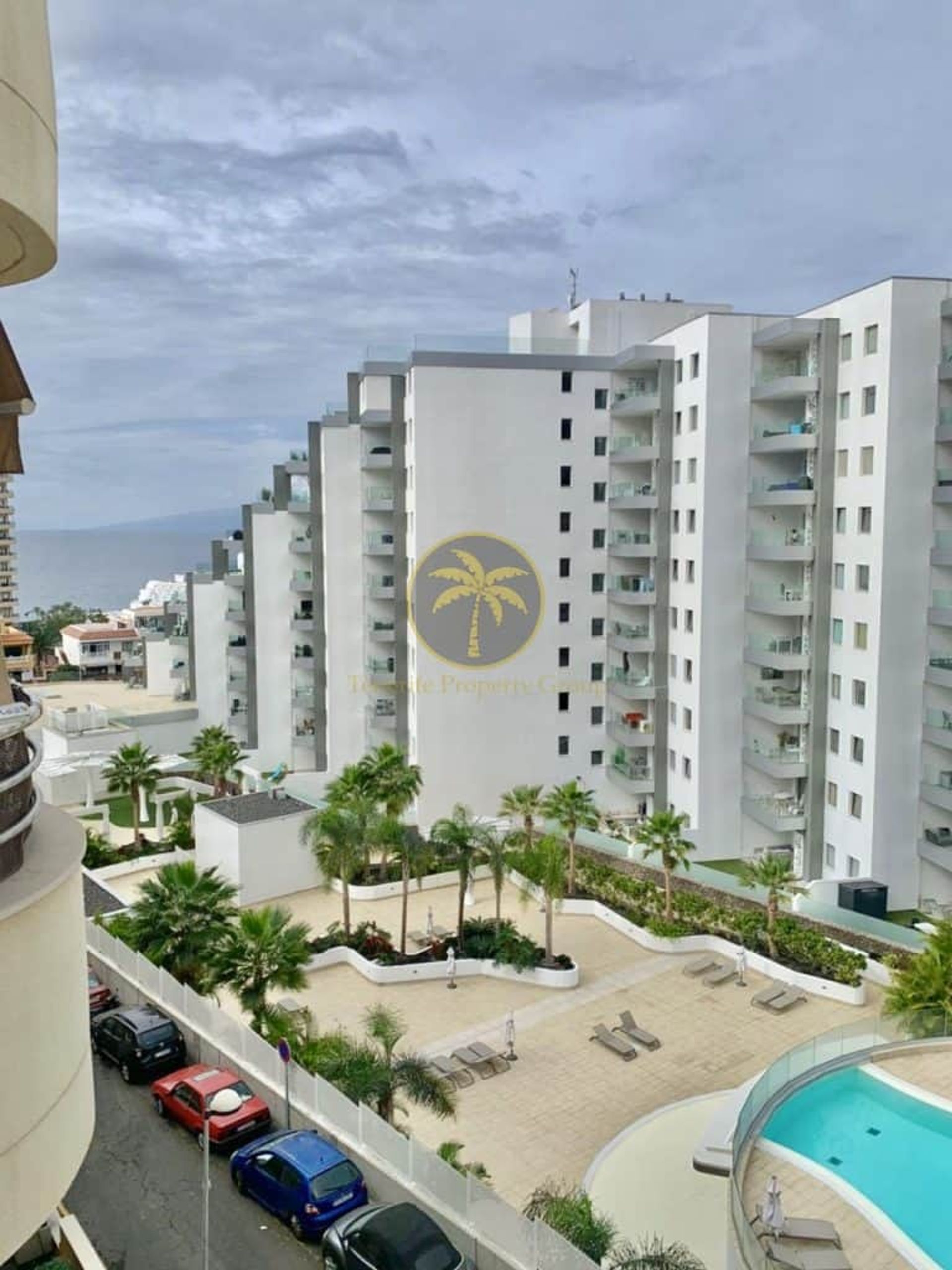 Condominium in Adeje, Canarias 10113980