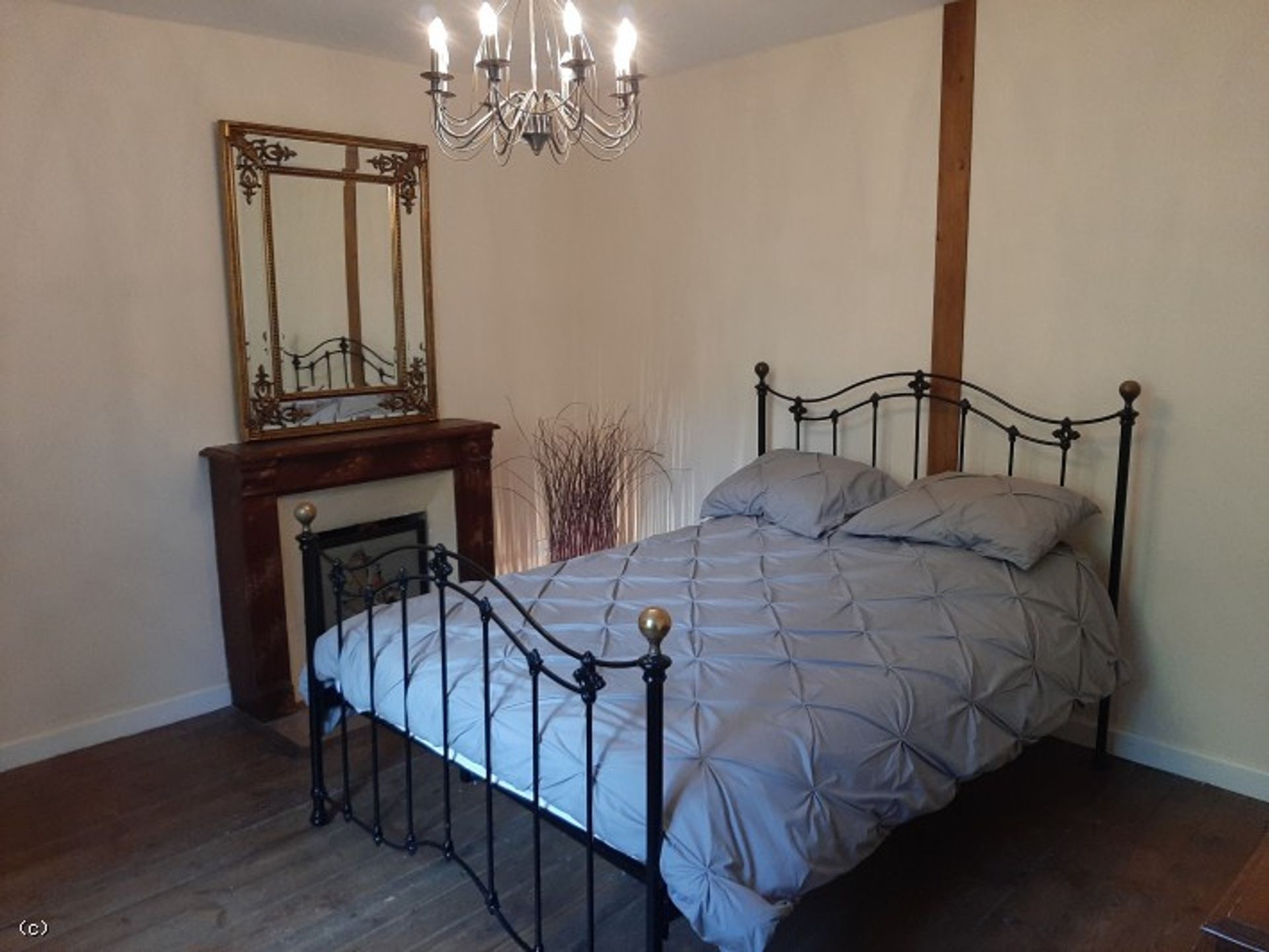 Huis in Charroux, Nouvelle-Aquitaine 10113983