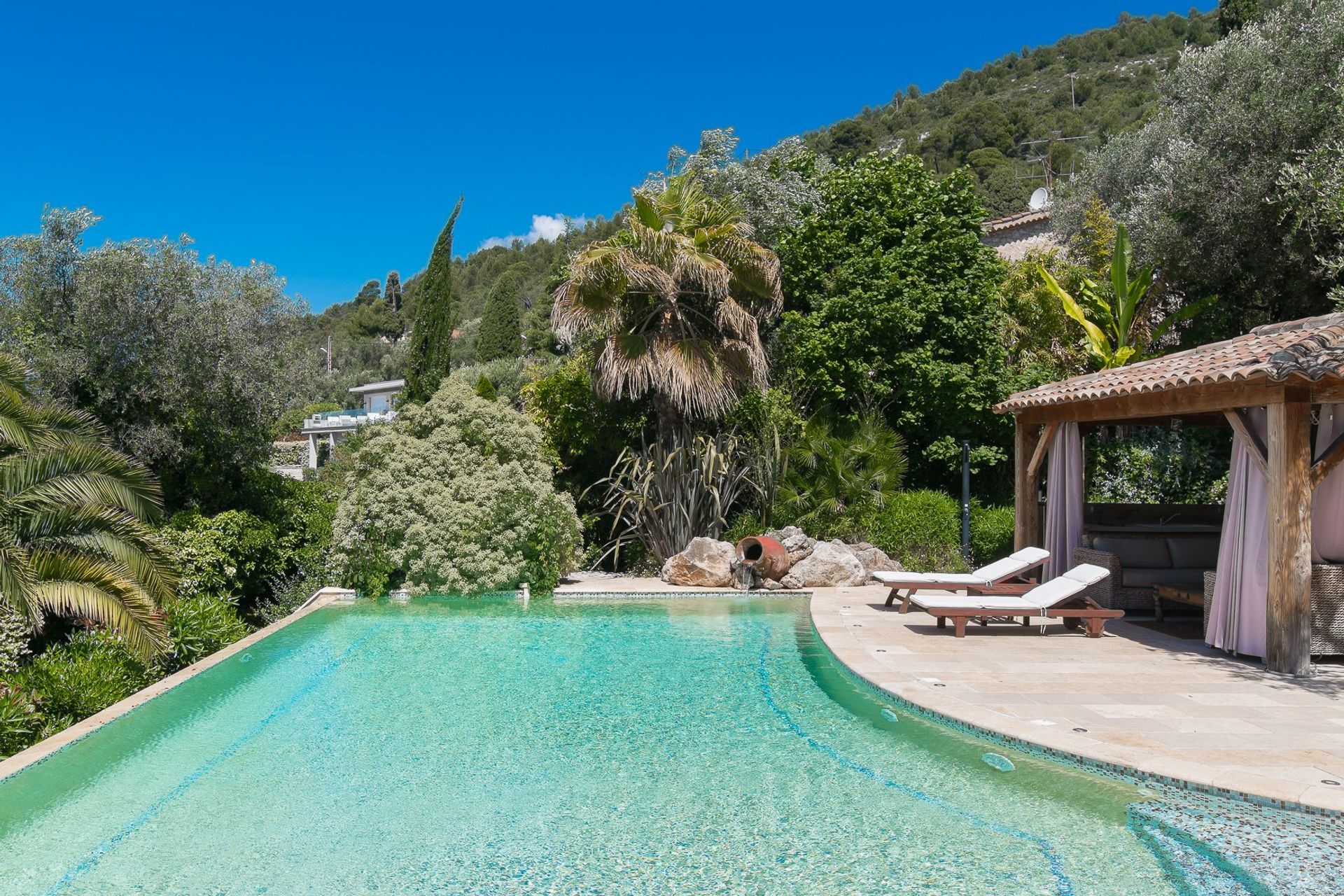 Hus i Villefranche-sur-Mer, Provence-Alpes-Côte d'Azur 10114281