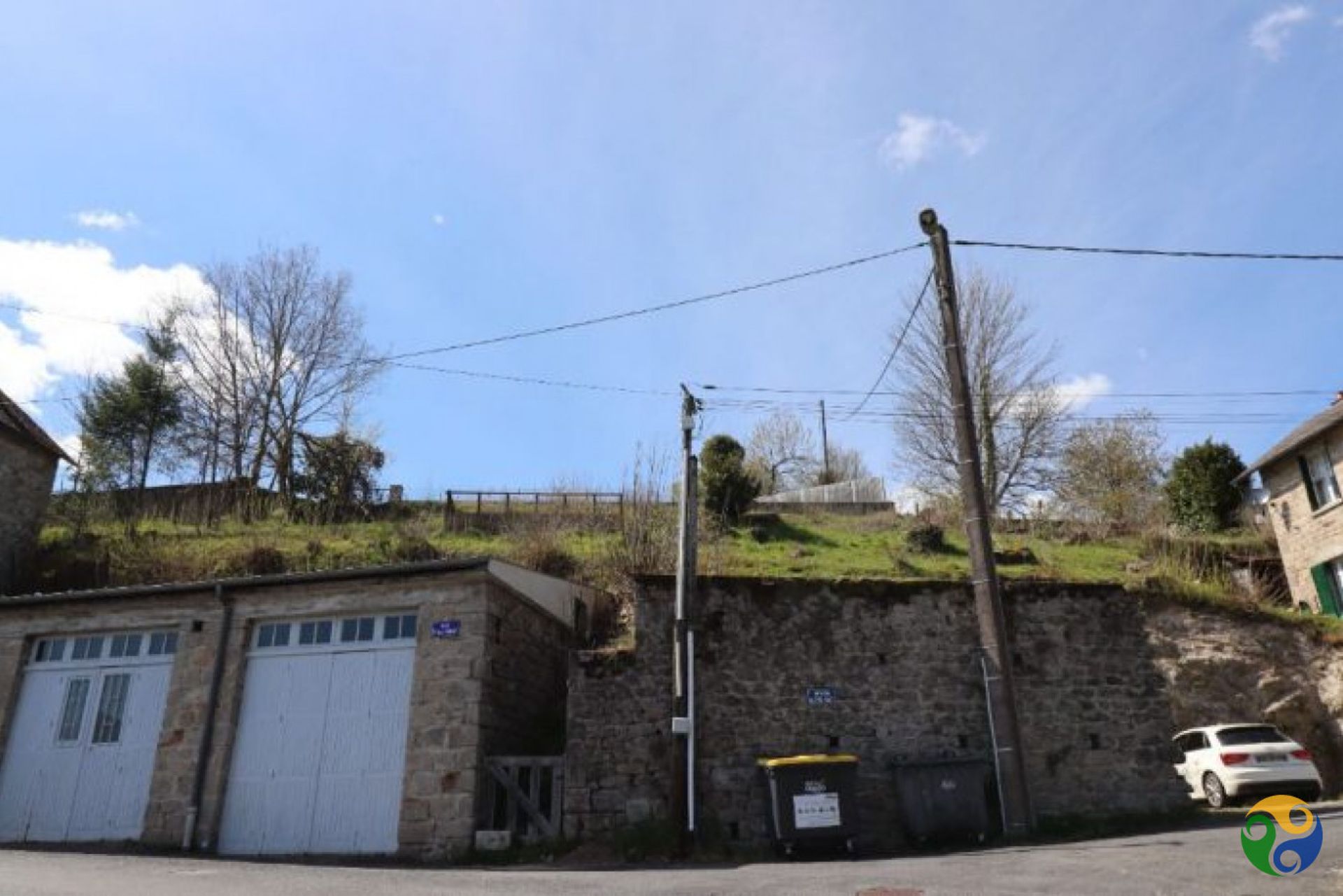 casa en Saint-Priest-de-Gimel, Nouvelle-Aquitaine 10114398