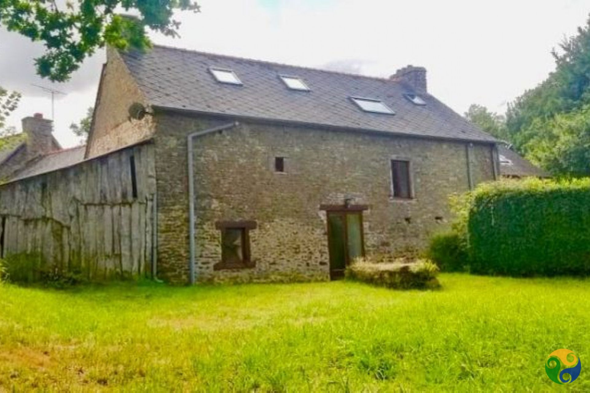 بيت في Ménéac, Brittany 10114401