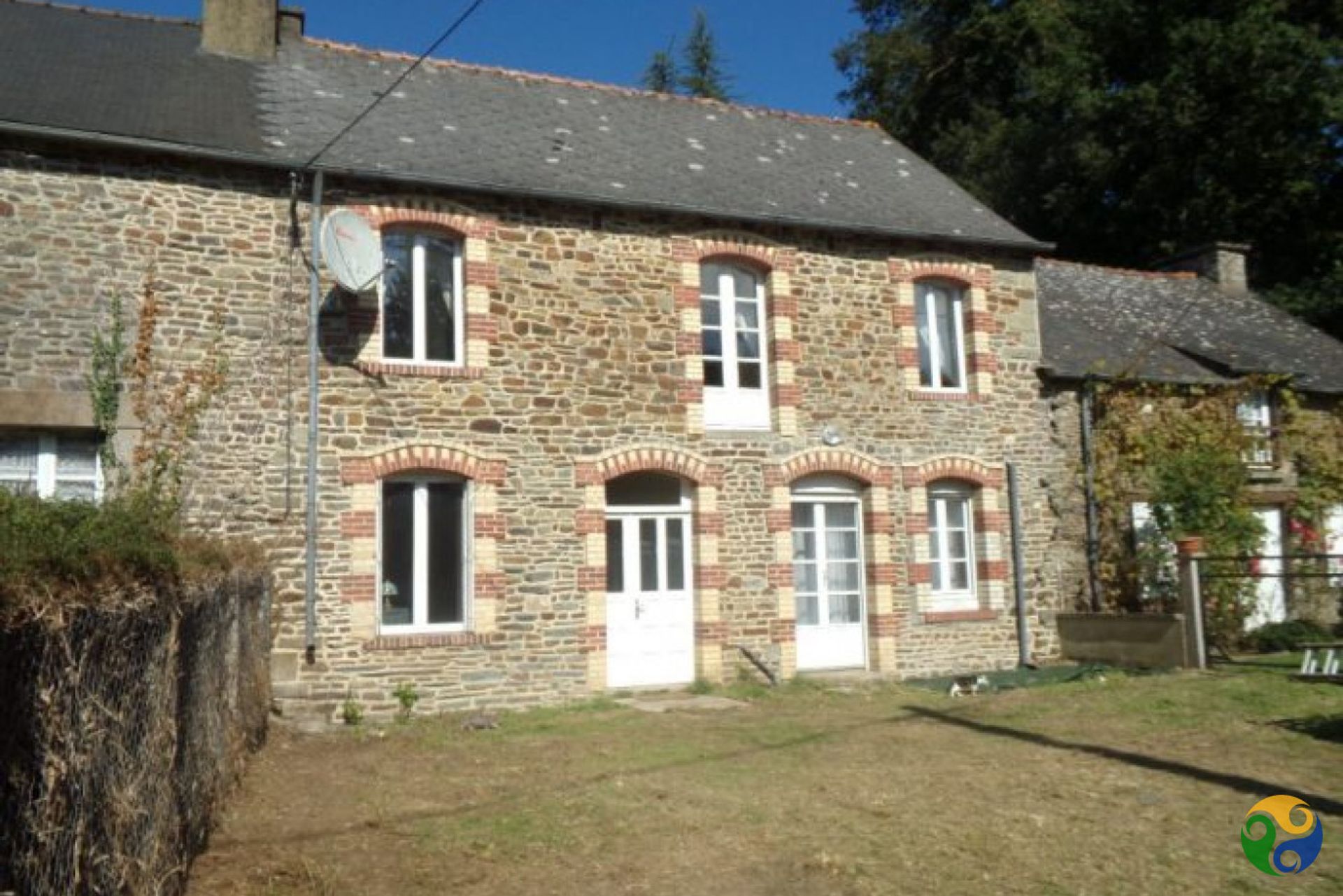 Hus i Guilliers, Bretagne 10114441