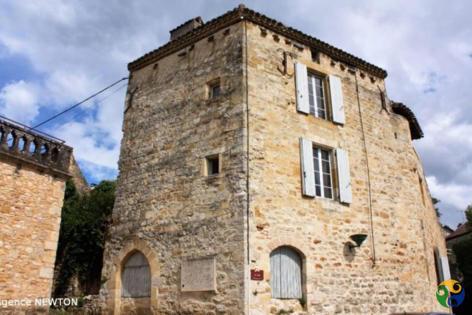 Hus i Puy-l'Eveque, Occitanie 10114457