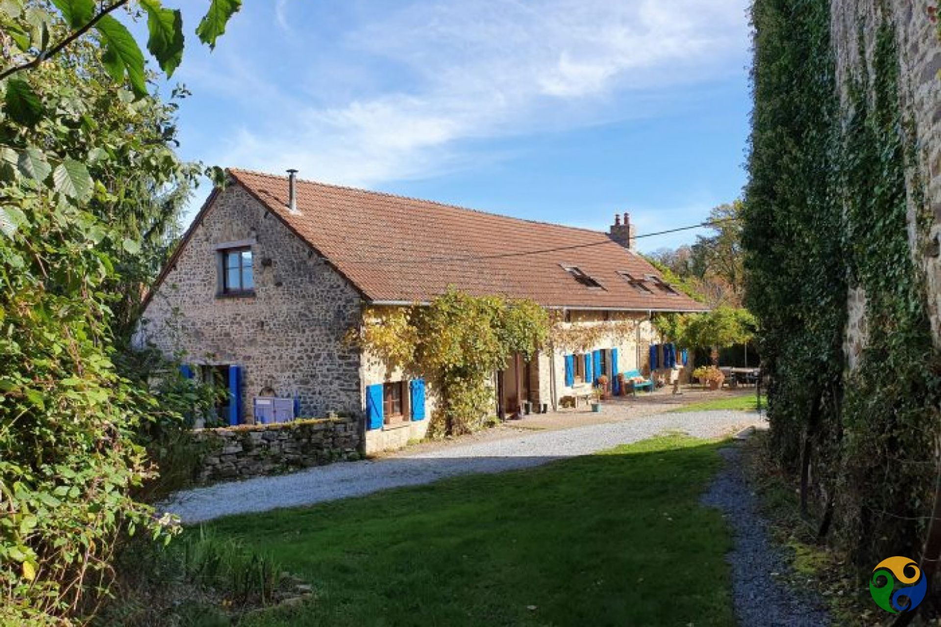 casa en Dompierre-les-Églises, Nouvelle-Aquitaine 10114464