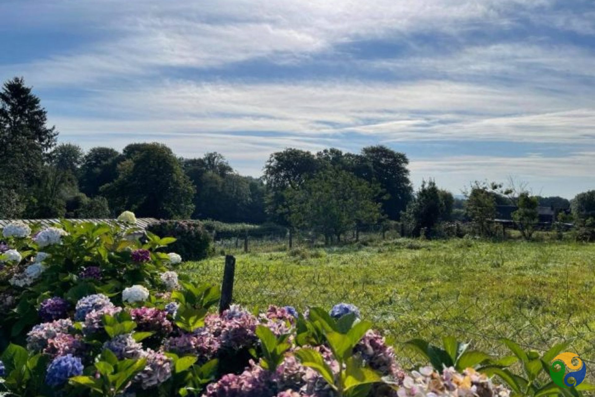 بيت في Saint-Pois, Normandy 10114509