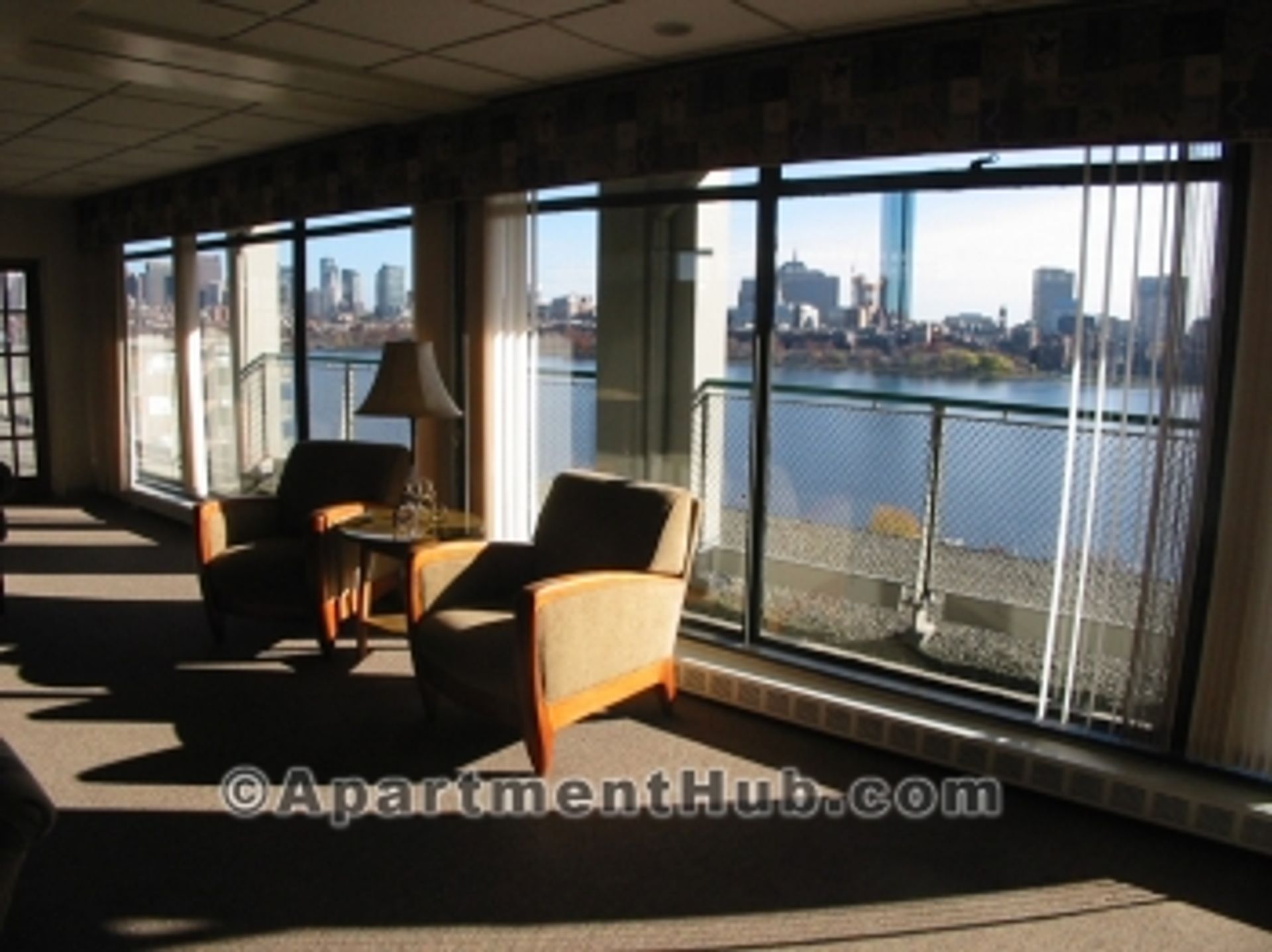 Condominium in Oud Cambridge, Massachusetts 10115773