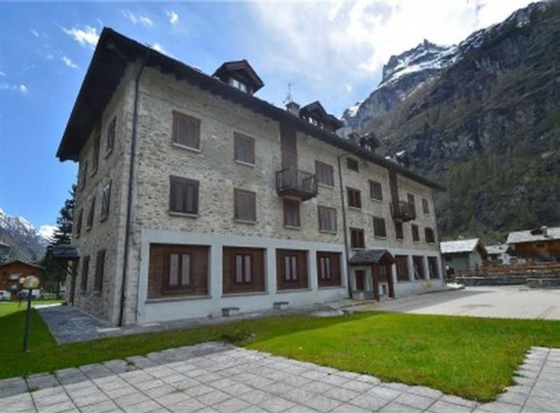 Condominio nel , Aosta 10116212