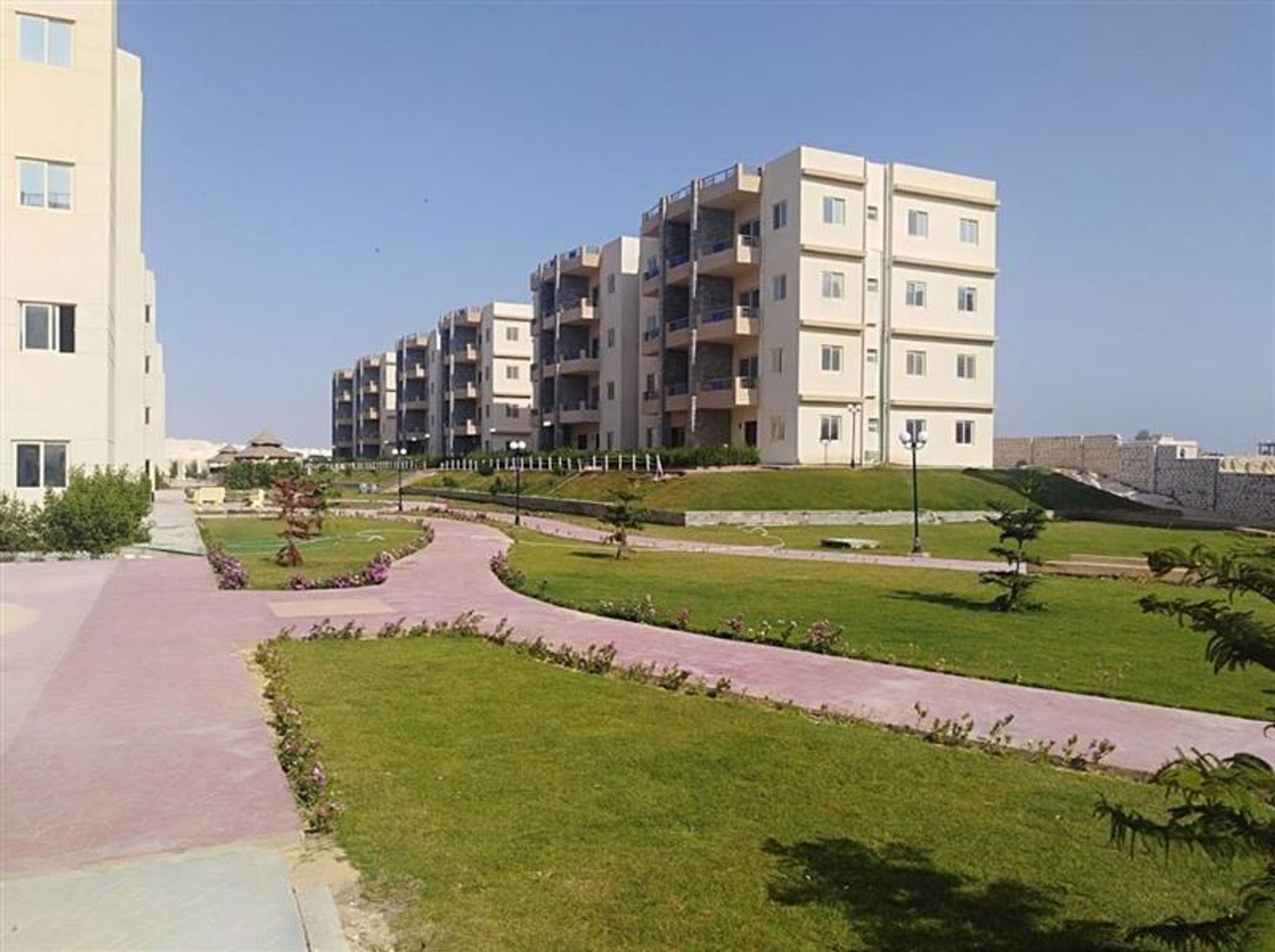 Condominium in Al `Alamayn, Matruh 10116348