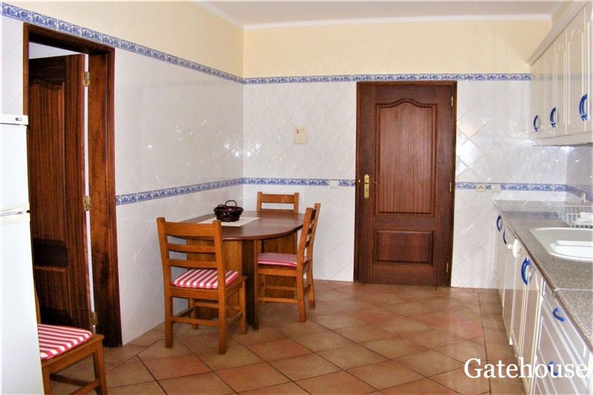 Квартира в Almancil, Faro District 10116359