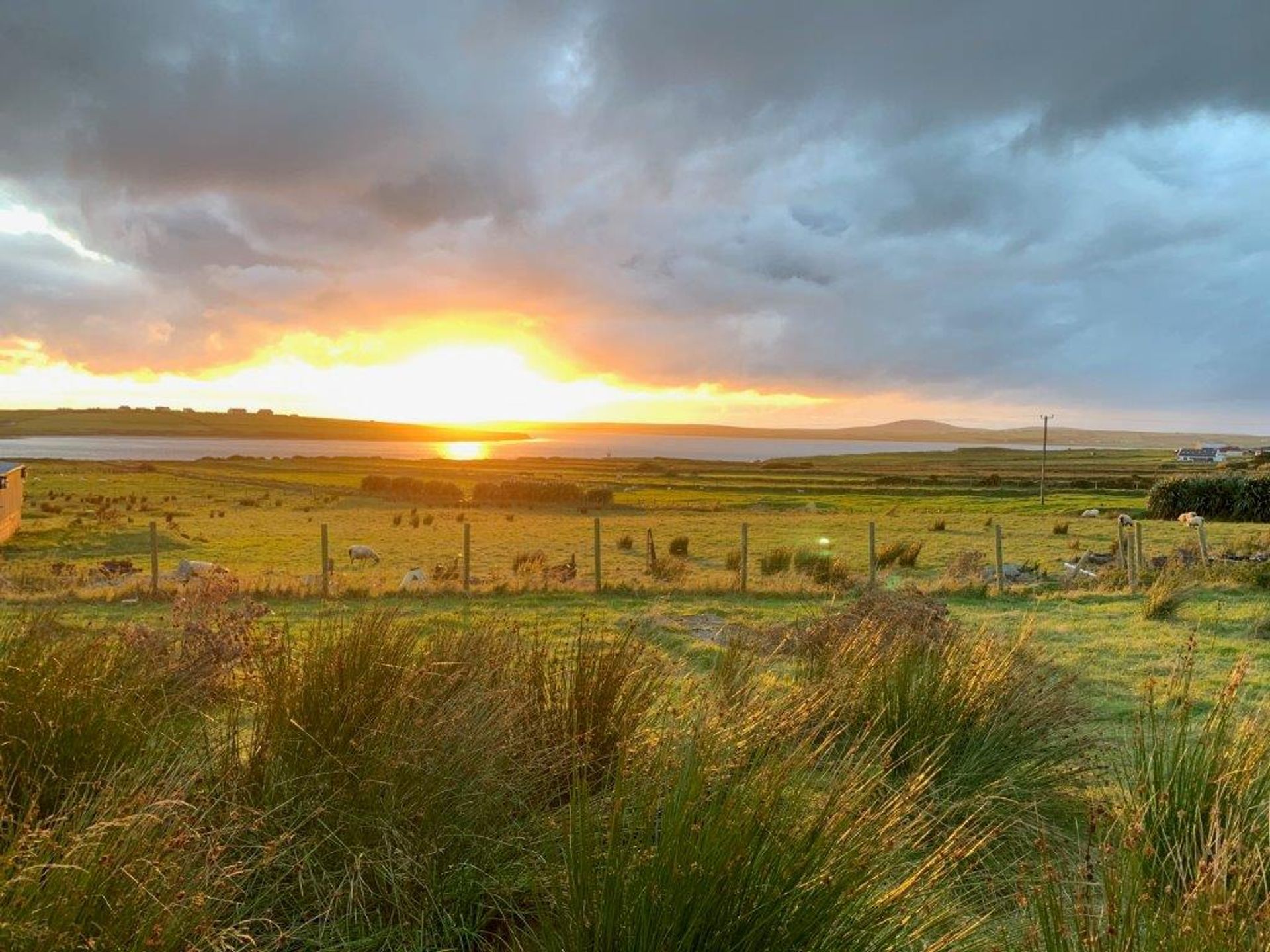 Dom w Gortmellia Strand, County Mayo 10116386