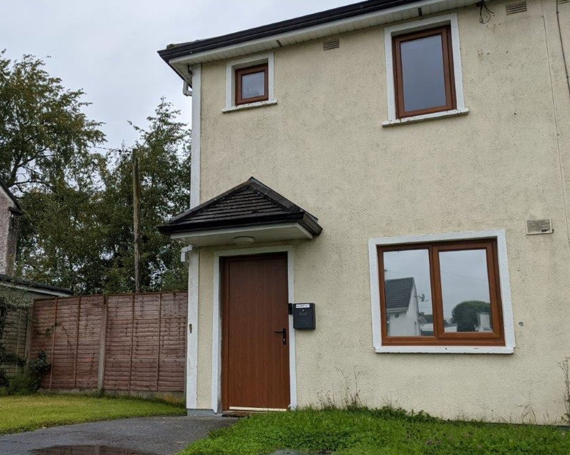 Tanah dalam Clara, Offaly 10116569