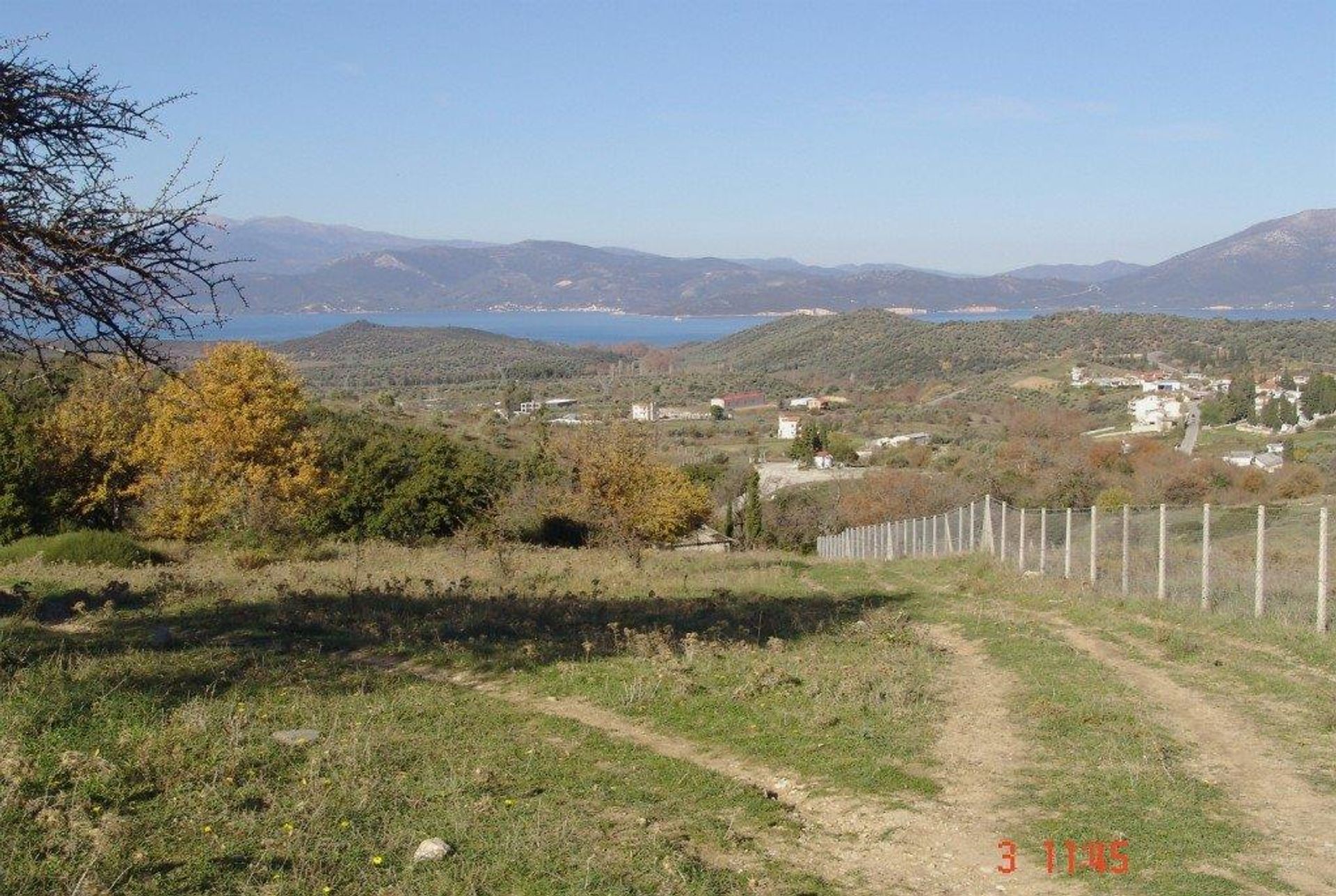 Tierra en Aidipsos, Esterea Ellada 10116719