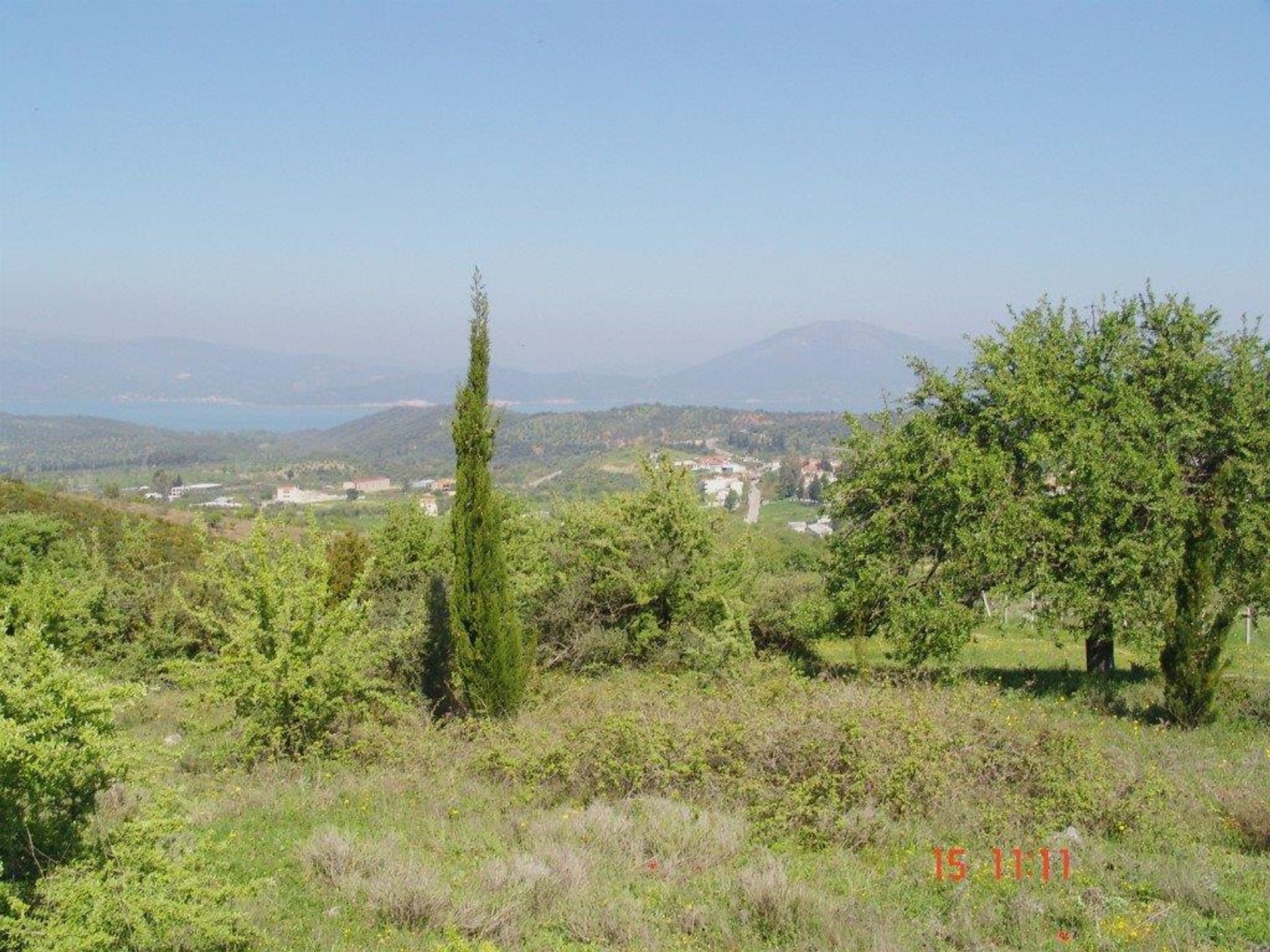 Tierra en Aidipsos, Esterea Ellada 10116719