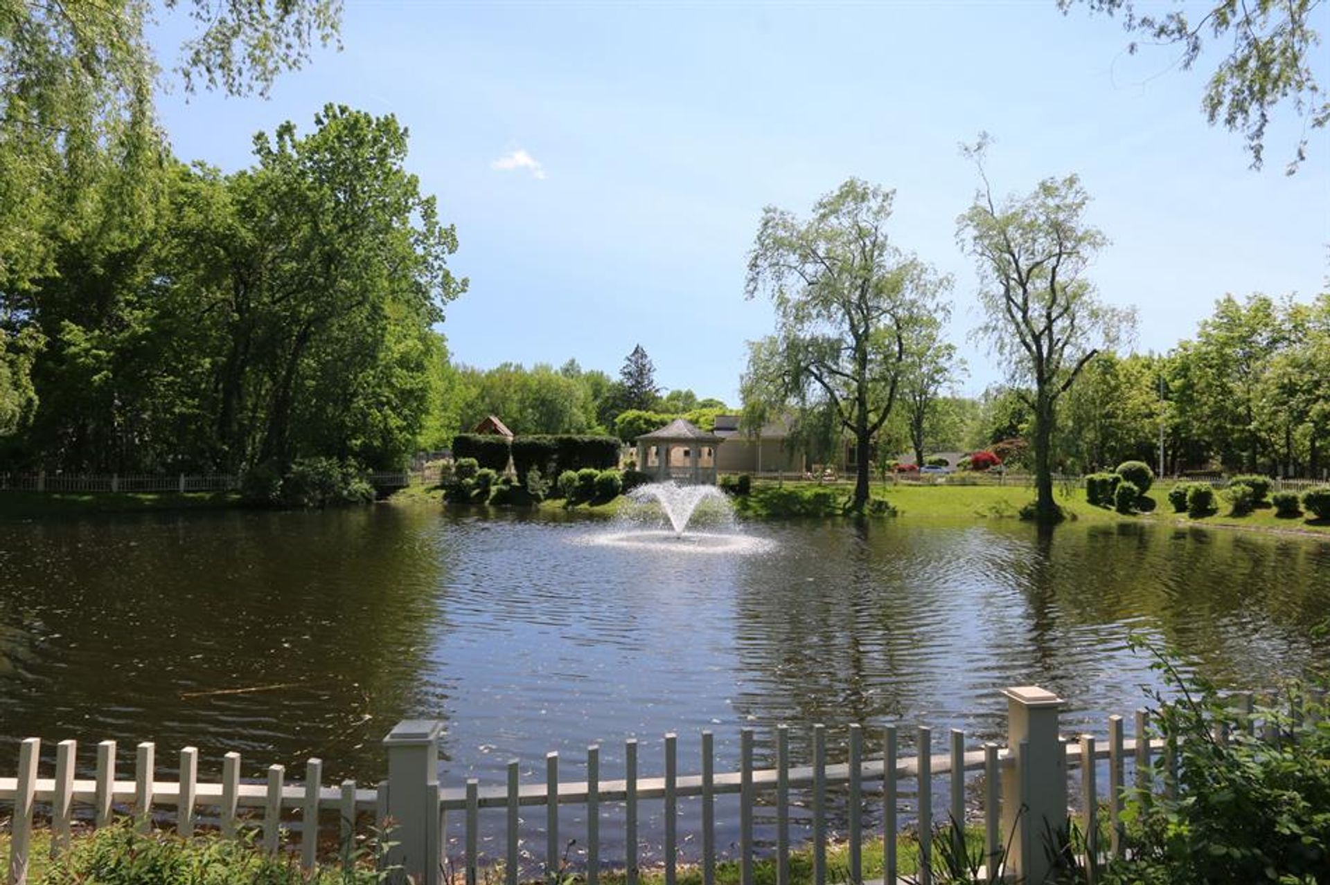 casa en Carmel Hamlet, New York 10117104