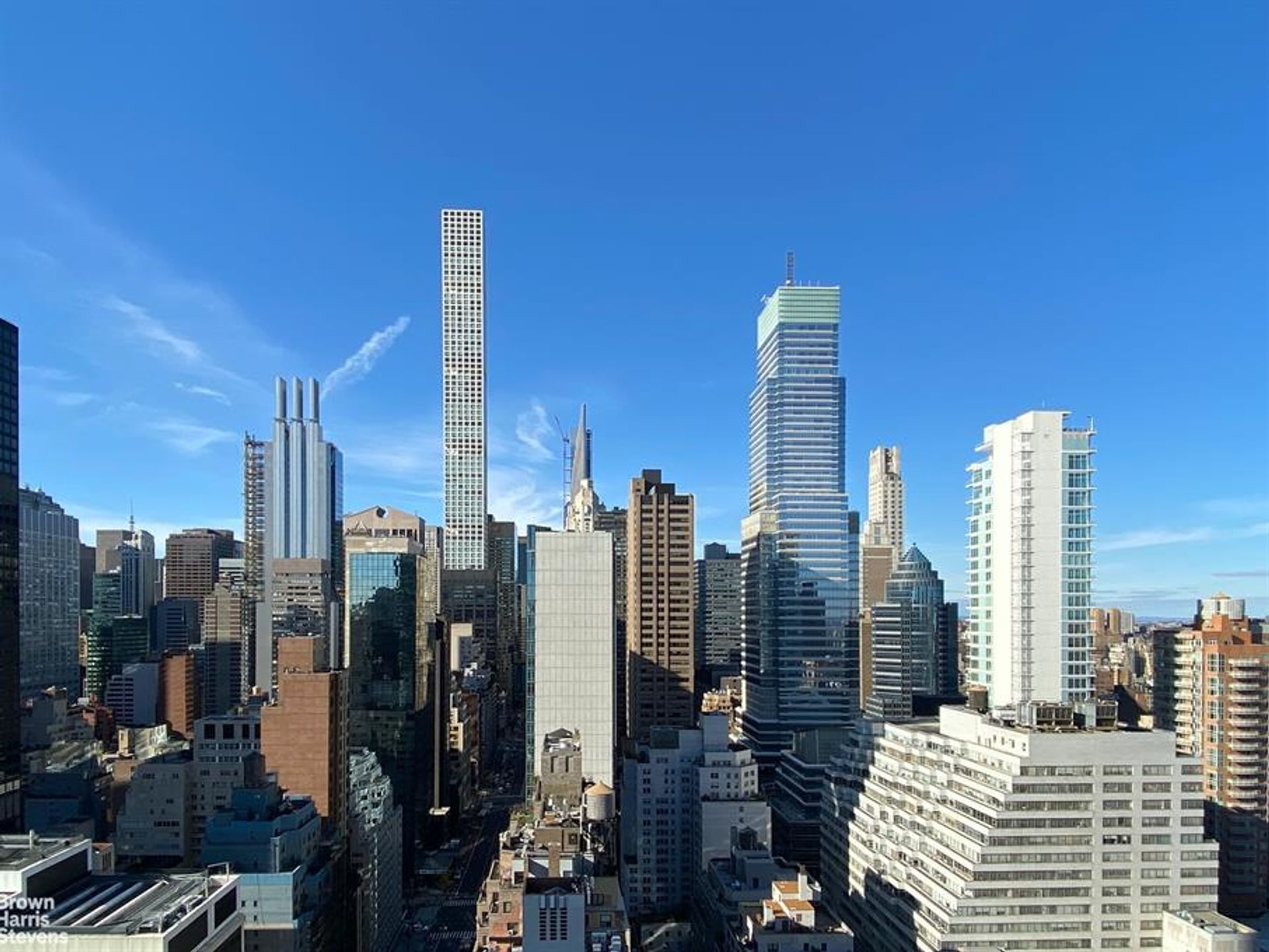 Condominium in Manhattan, New York 10117376