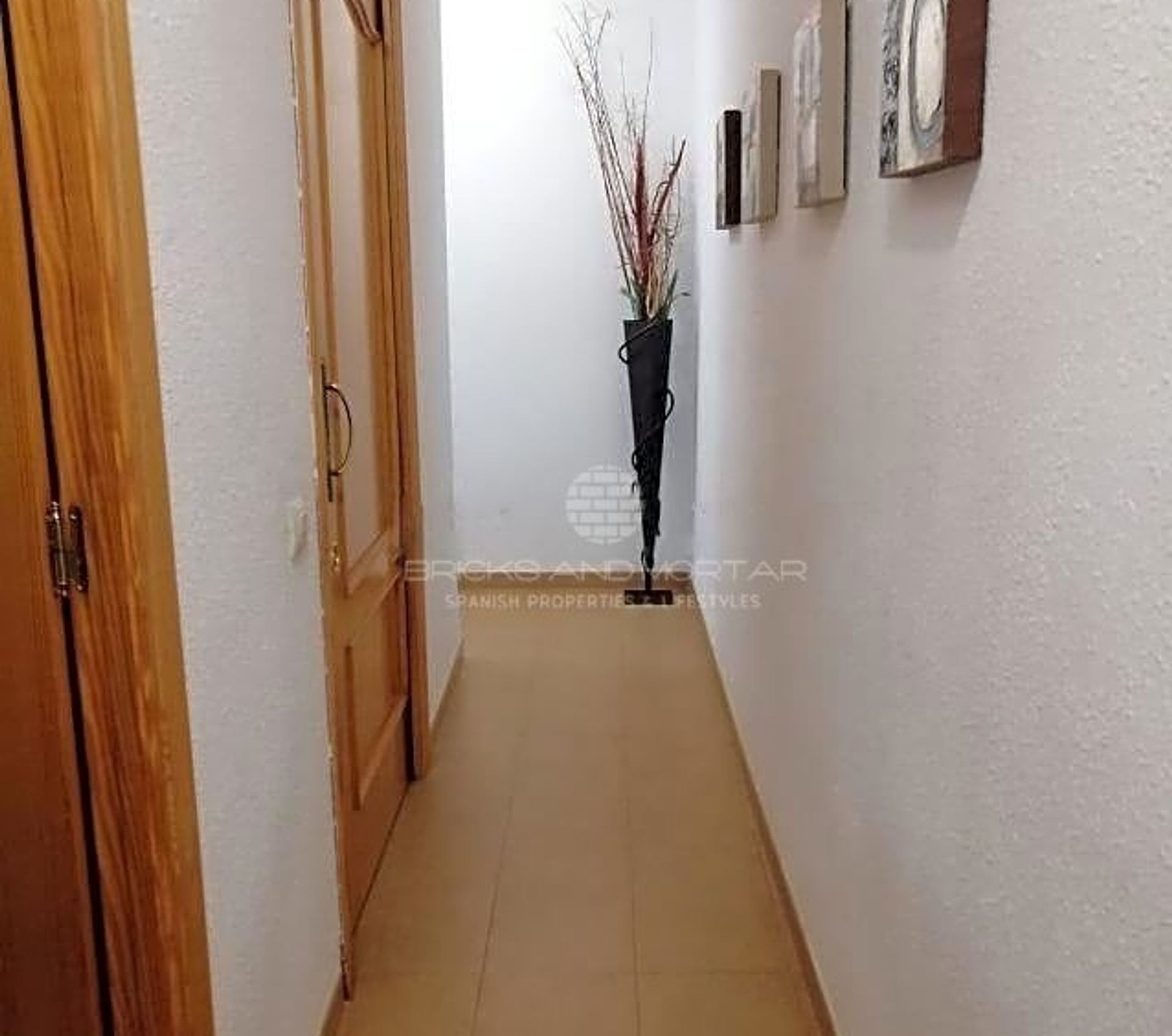 Condominium in Valencia, Valencian Community 10117940