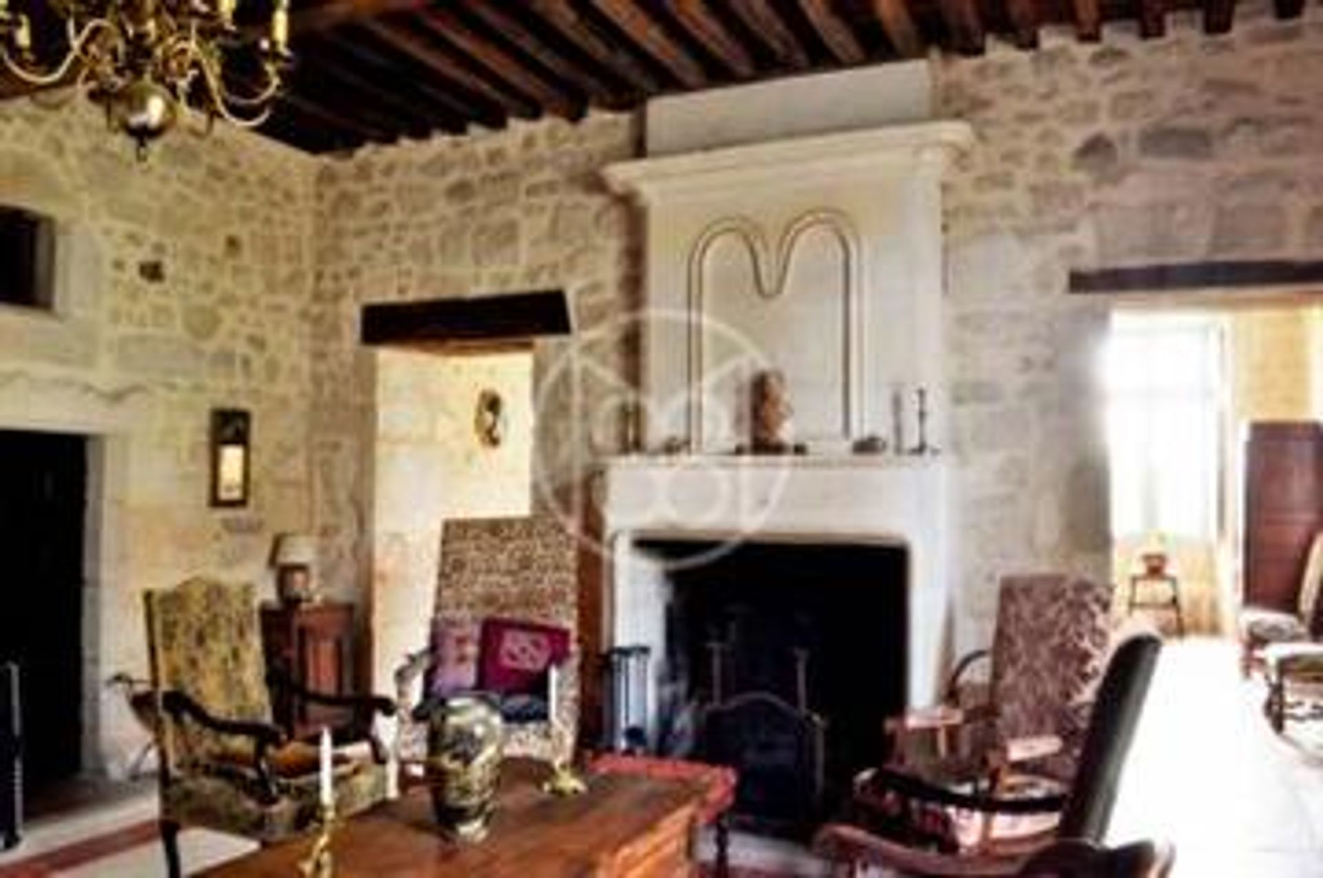 House in Combiers, Nouvelle-Aquitaine 10118103