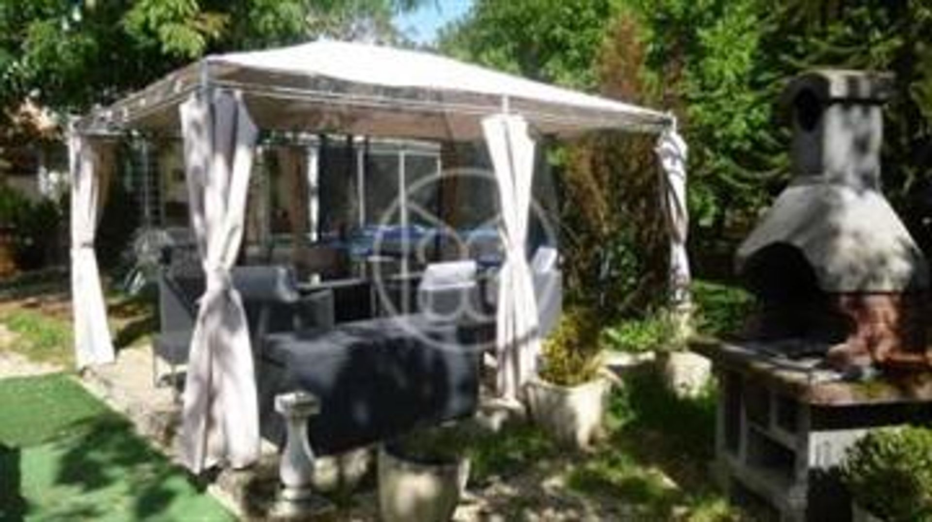 Huis in Saint-Macoux, Nouvelle-Aquitaine 10118137