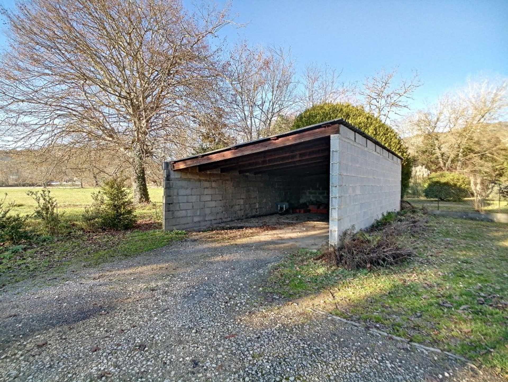 casa no Saint-Cyprien, Nouvelle-Aquitaine 10118489