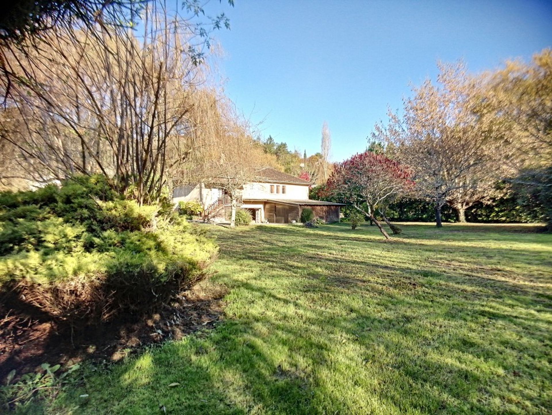 casa en Saint-Cyprien, Nouvelle-Aquitaine 10118490