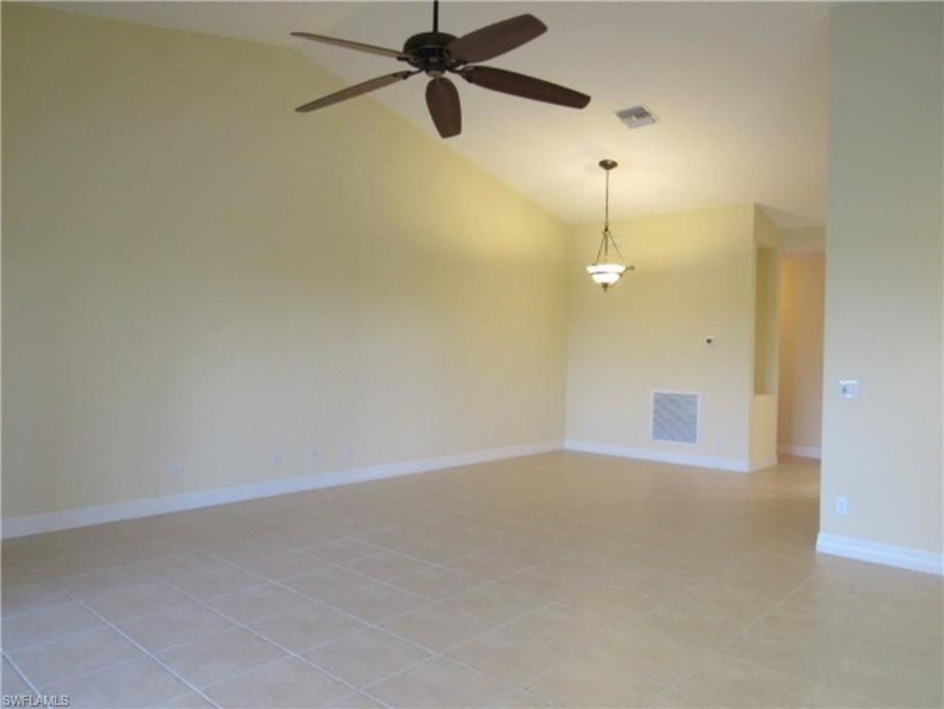 Condominio nel Fort Myers, Florida 10118510