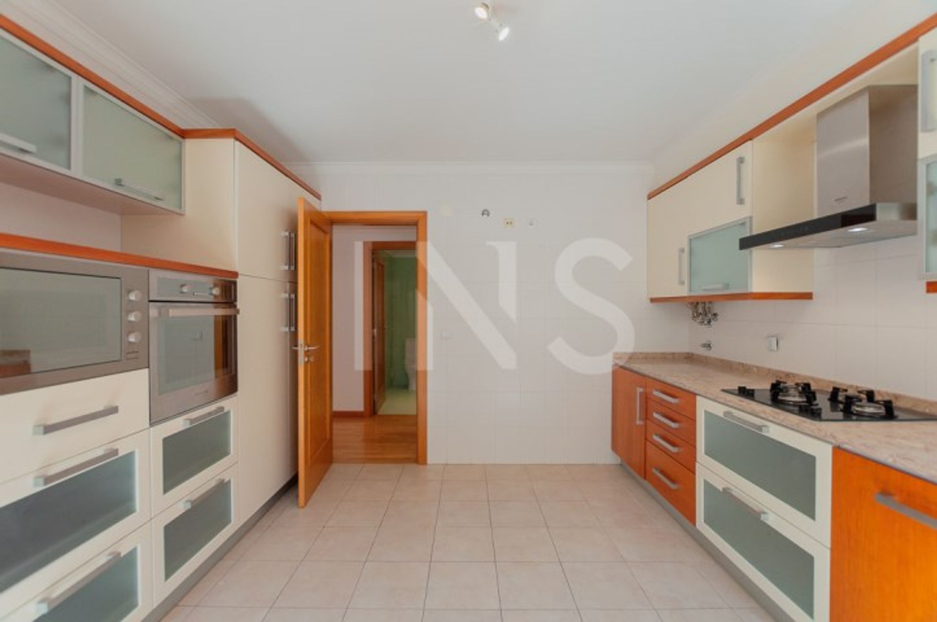 Condominium dans , Lisbon 10118545