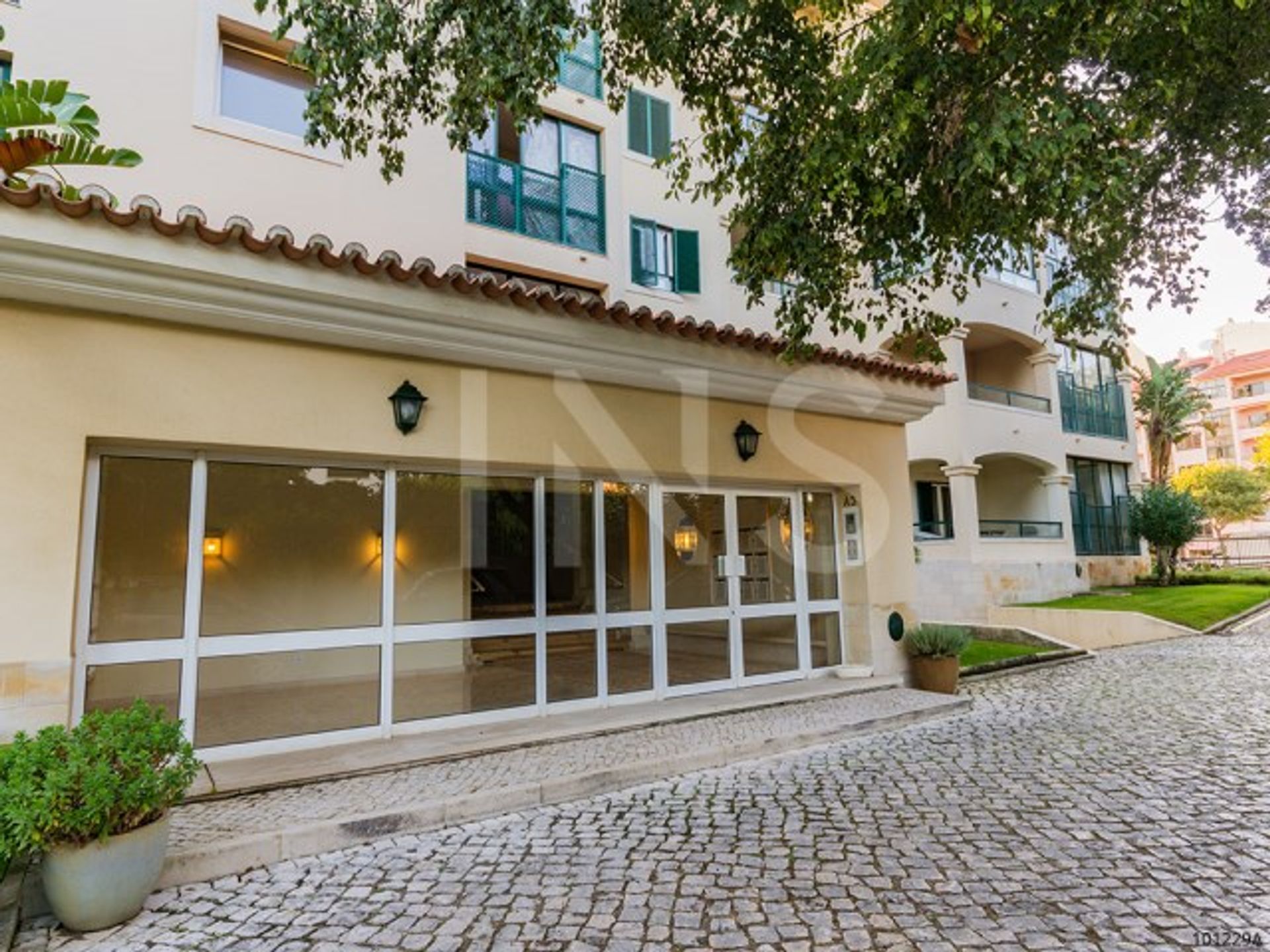 Condominium in Cascais, Lisboa 10118597