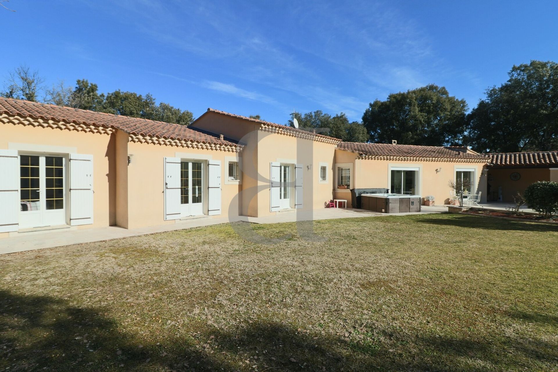 rumah dalam Venasque, Provence-Alpes-Côte d'Azur 10119376