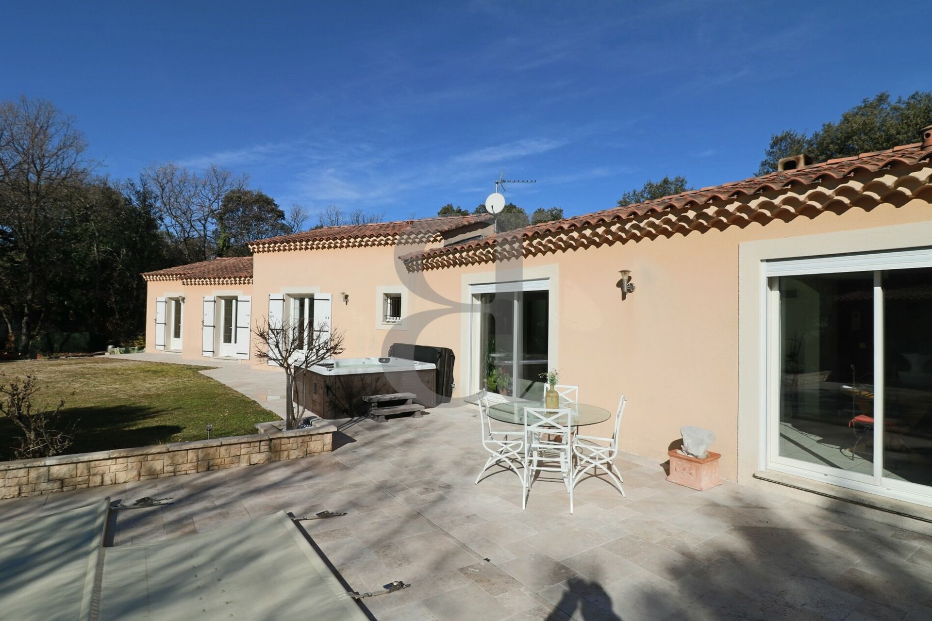 rumah dalam Venasque, Provence-Alpes-Côte d'Azur 10119376