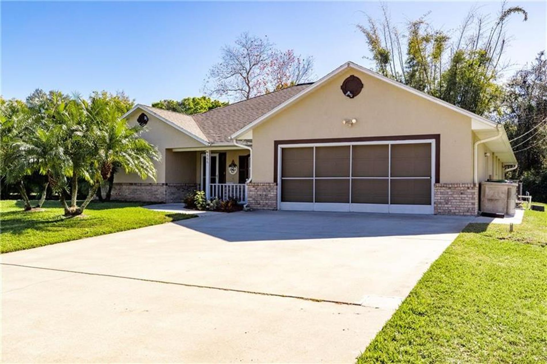 House in Sebastian, Florida 10119439