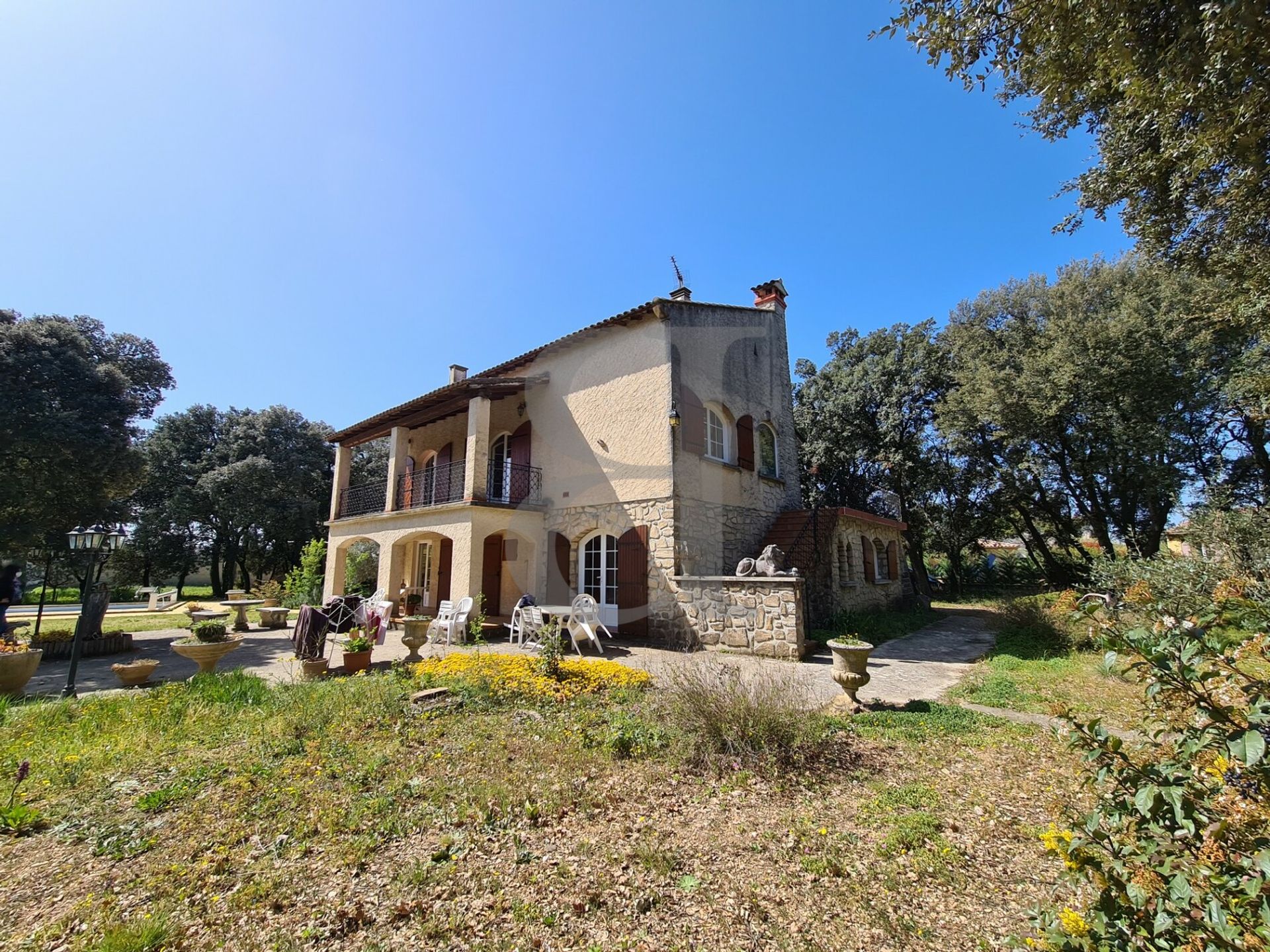 Huis in Sainte-Cécile-les-Vignes, Provence-Alpes-Côte d'Azur 10120500