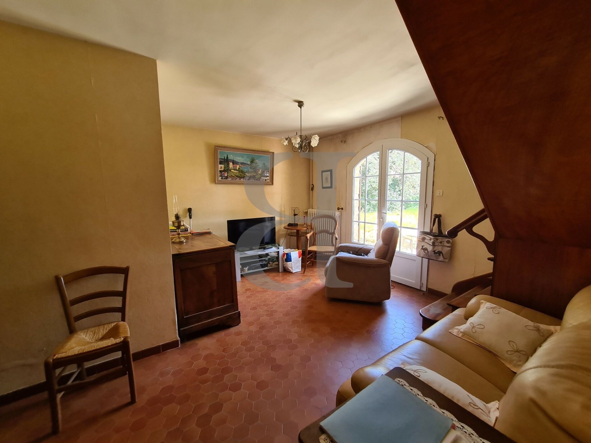 Huis in Sainte-Cécile-les-Vignes, Provence-Alpes-Côte d'Azur 10120500