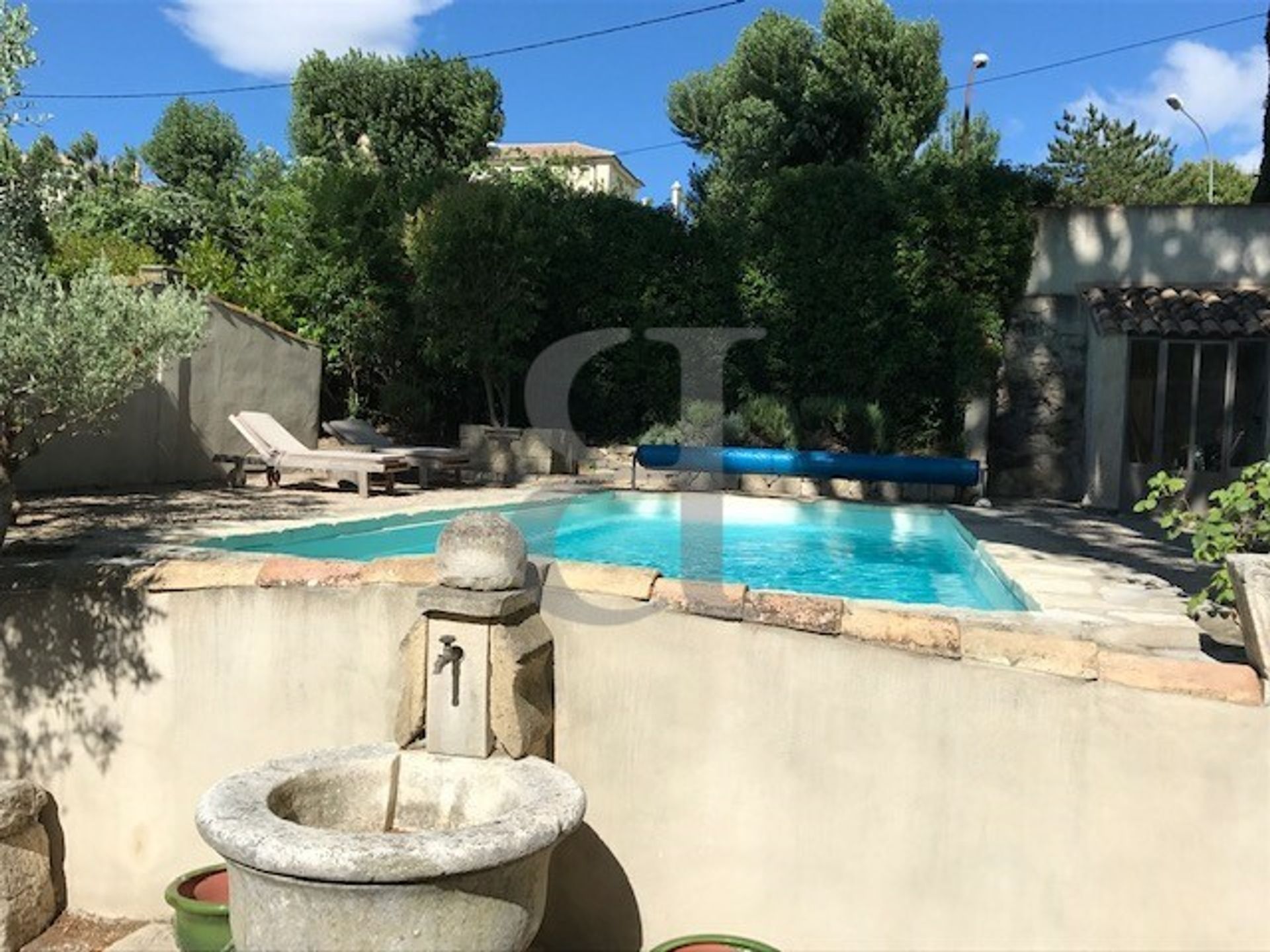 Casa nel Carpentras, Provence-Alpes-Cote d'Azur 10120564