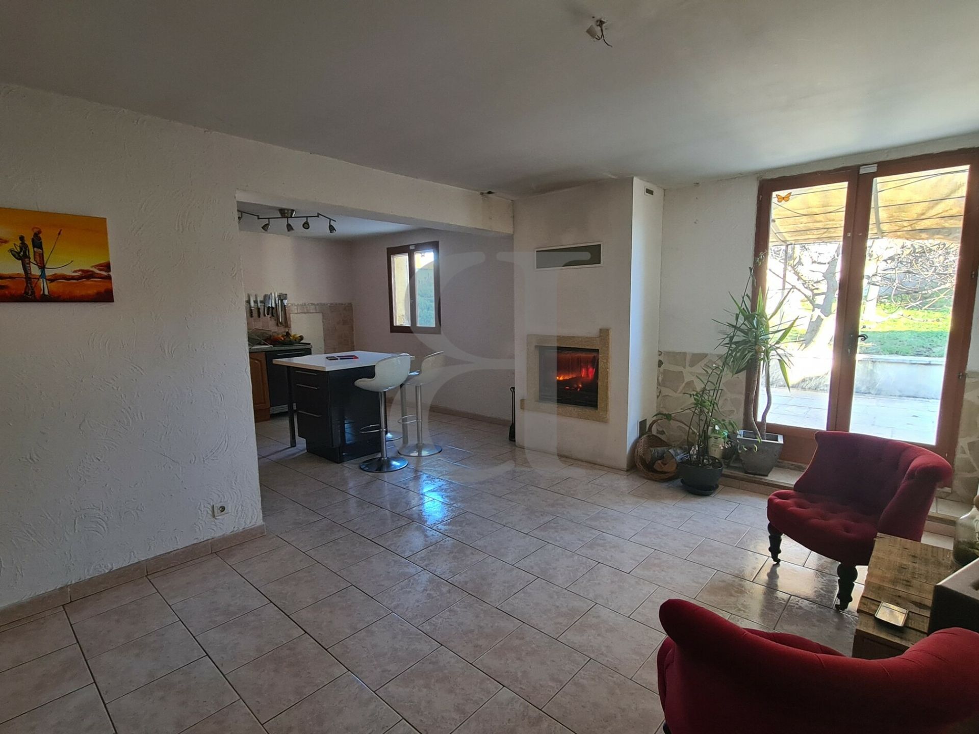 Huis in Sainte-Cécile-les-Vignes, Provence-Alpes-Côte d'Azur 10120566