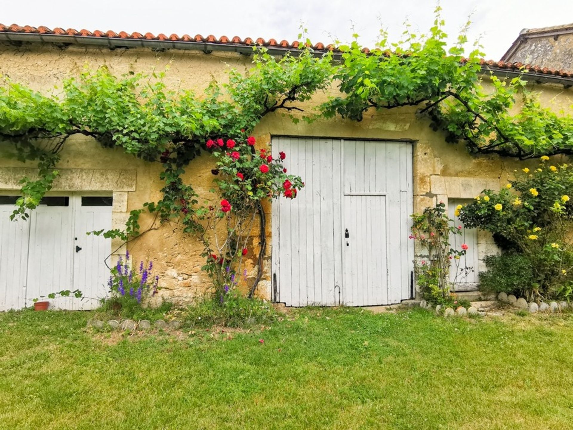 Будинок в Mareuil en Périgord, Nouvelle-Aquitaine 10120574