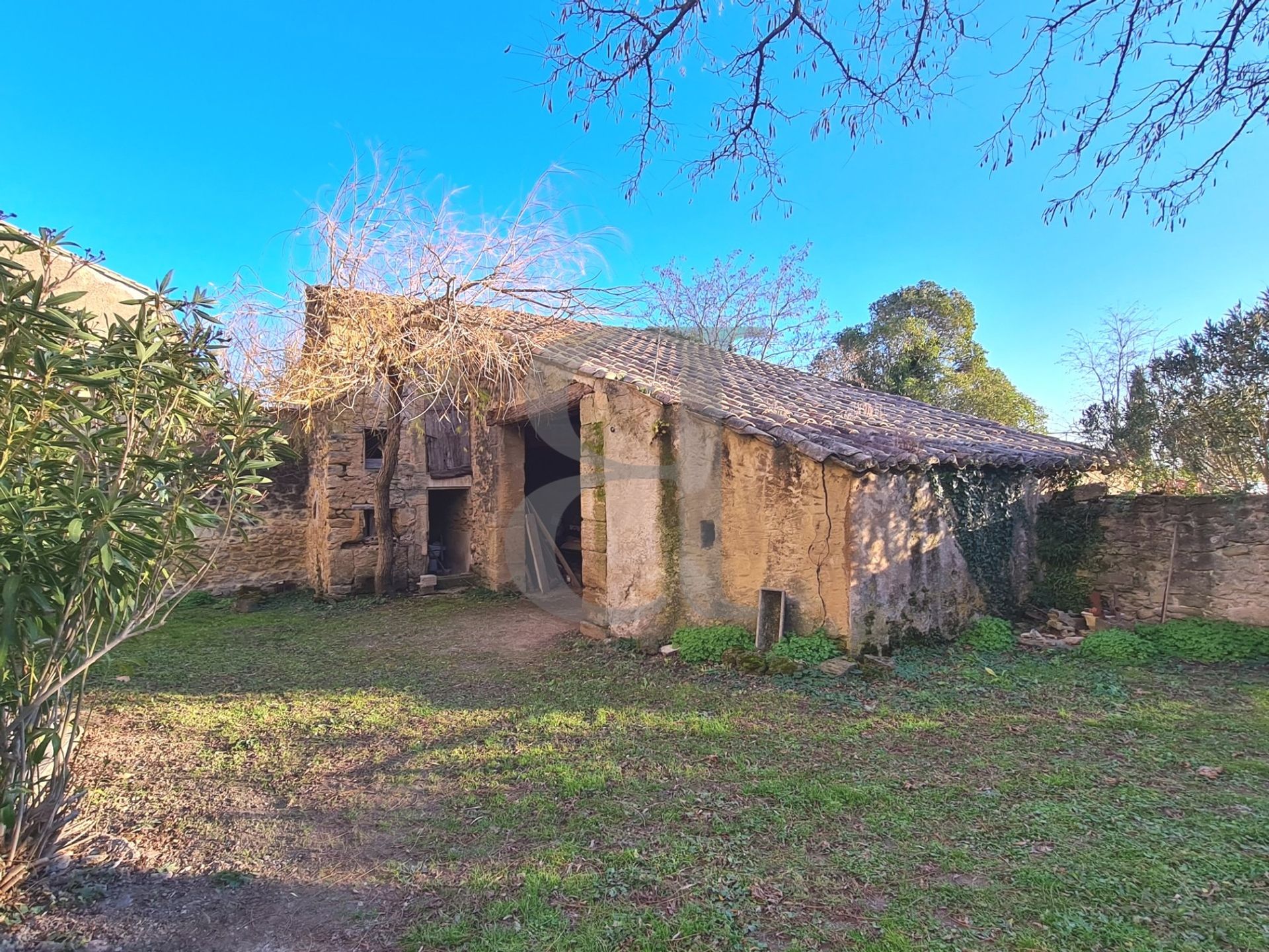 房子 在 Sérignan-du-Comtat, Provence-Alpes-Côte d'Azur 10120614