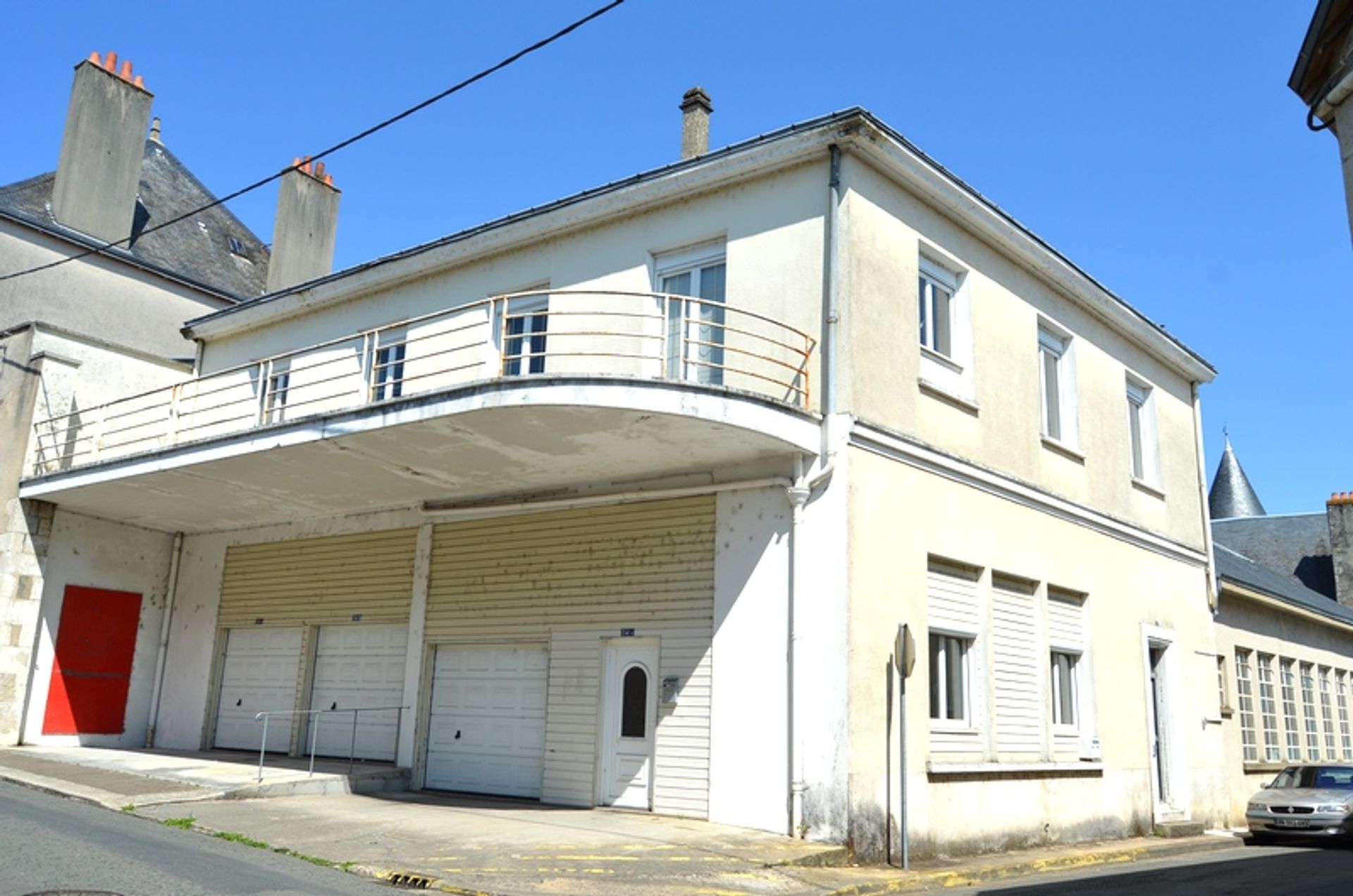 Condominium in Civray, Nouvelle-Aquitaine 10120648