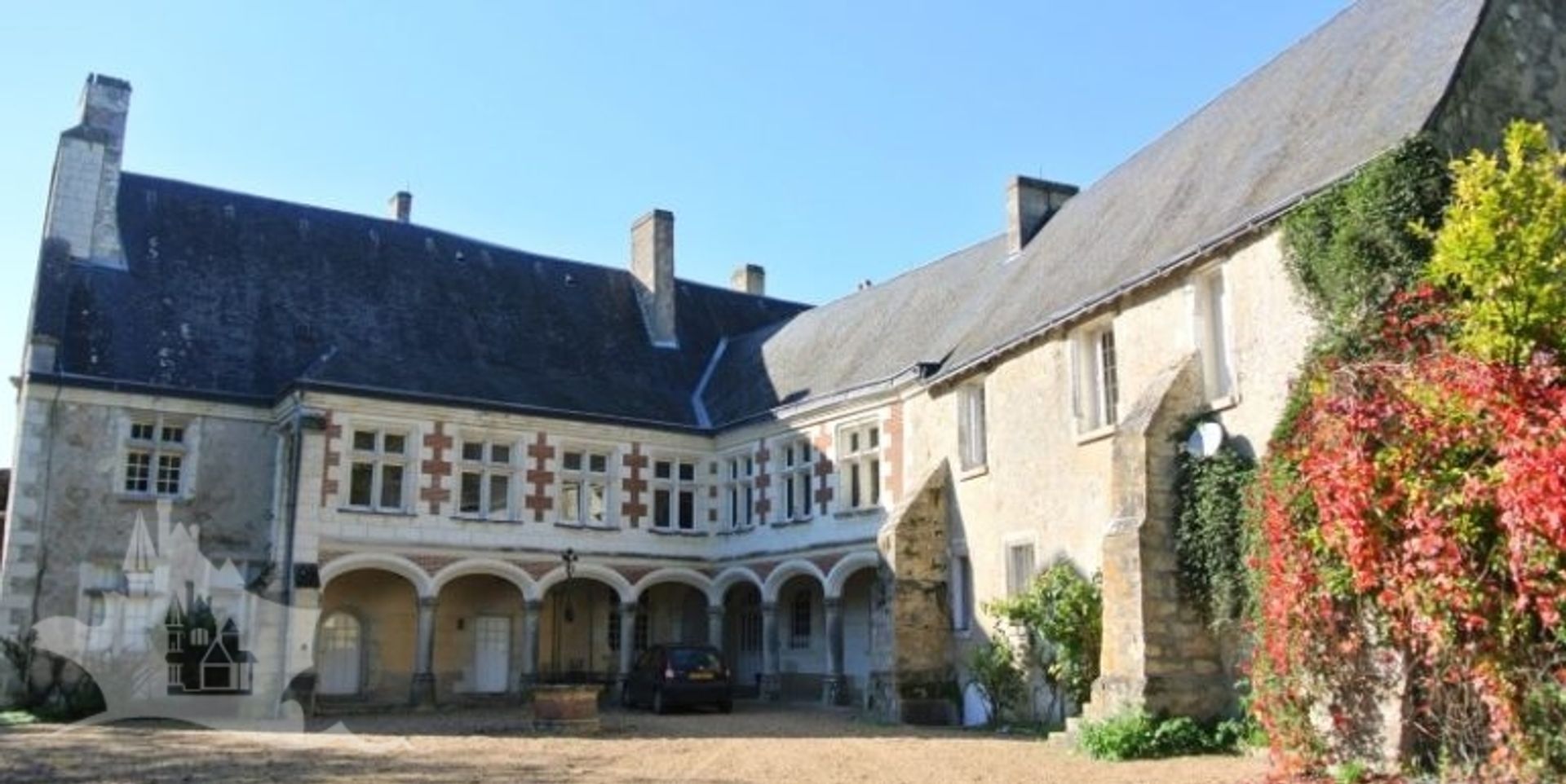 Інший в Tours, Centre-Val de Loire 10120736