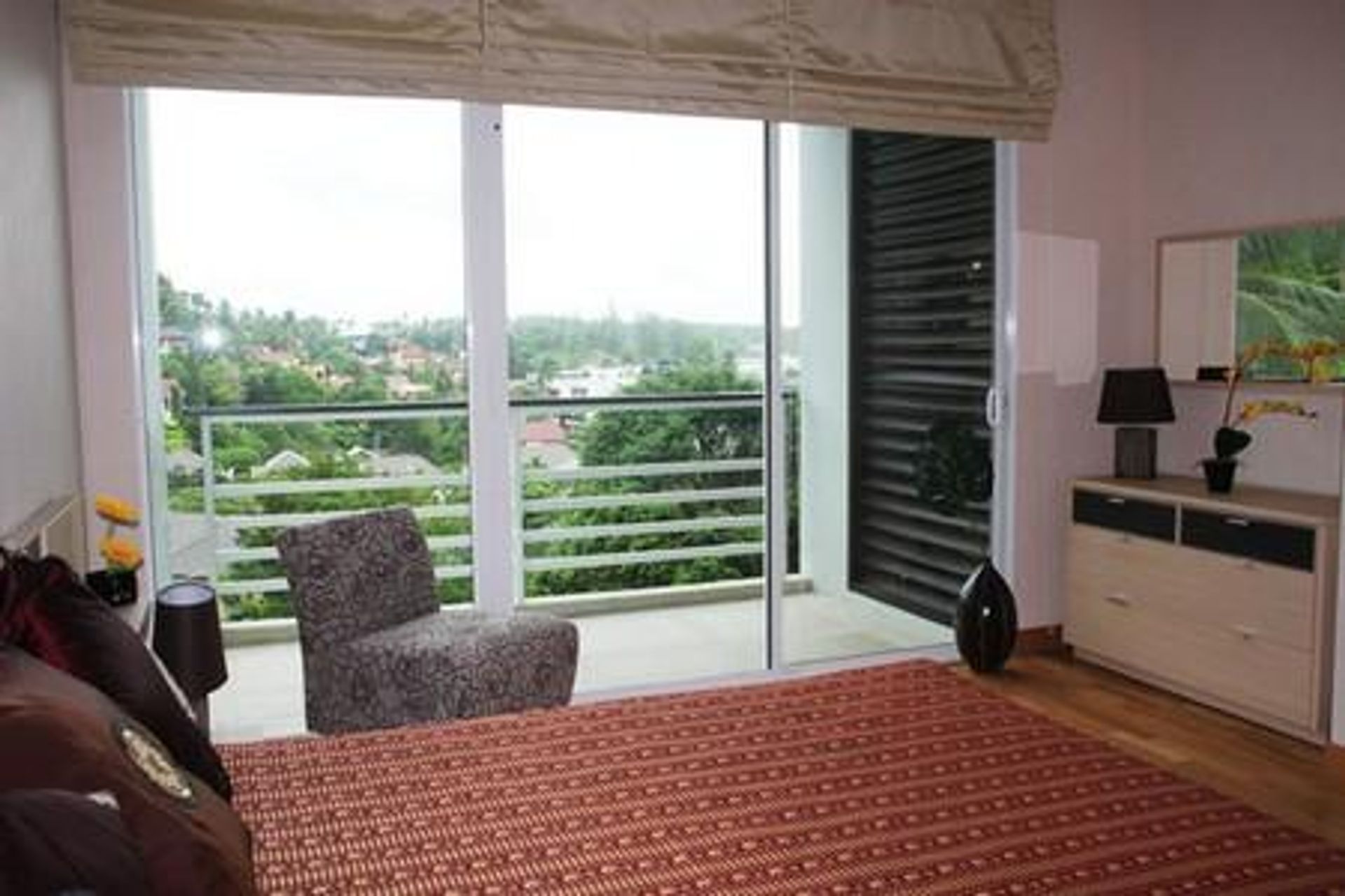 Kondominium dalam Ban Karon, Phuket 10121238