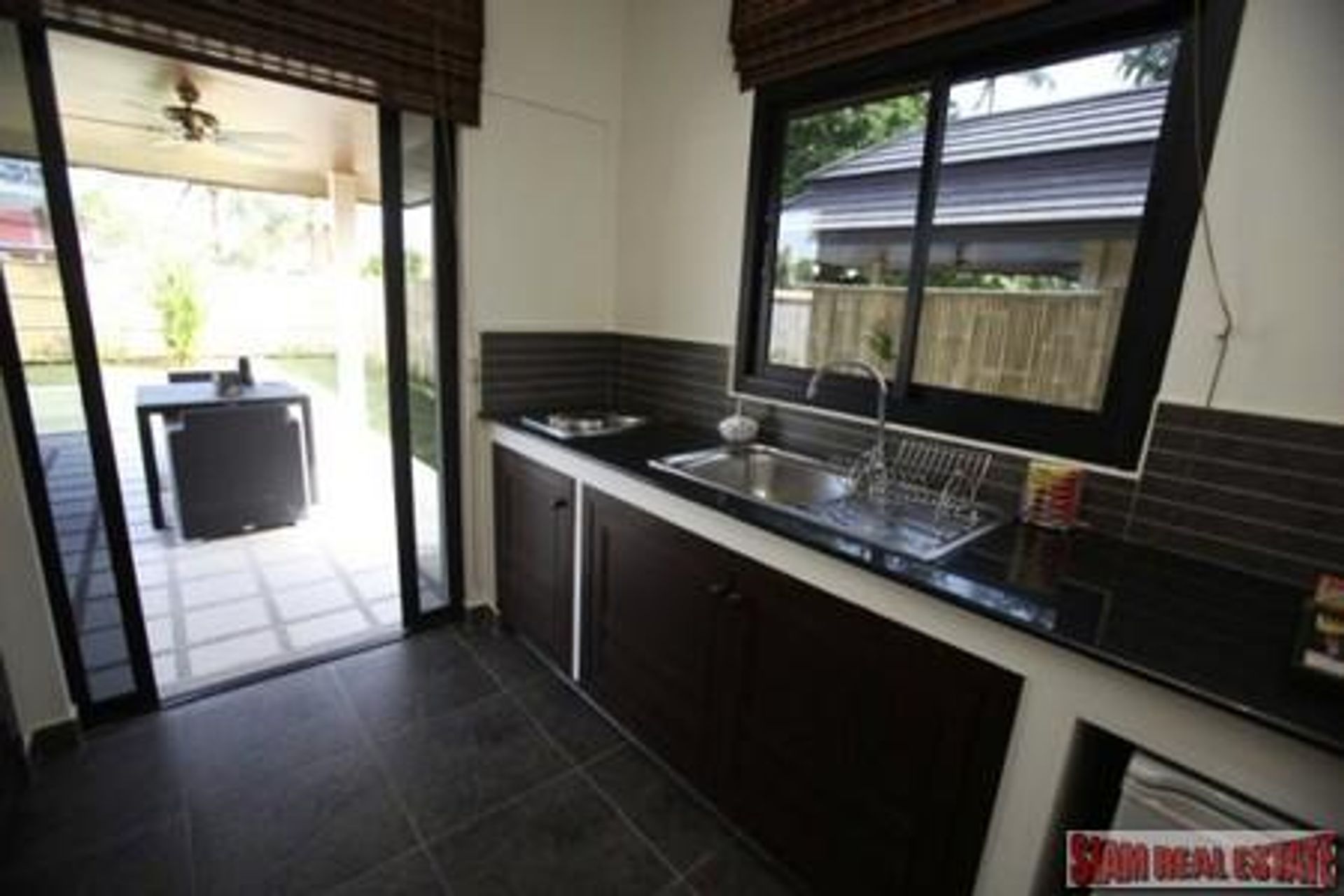 House in Ban Nai Han, Phuket 10121242