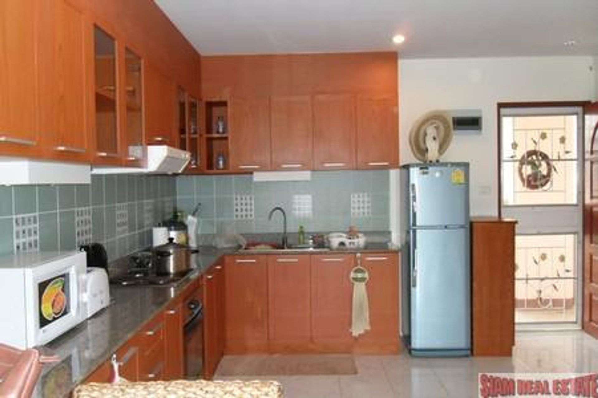 Condominio nel Tambon Patong, Chang Wat Phuket 10121246