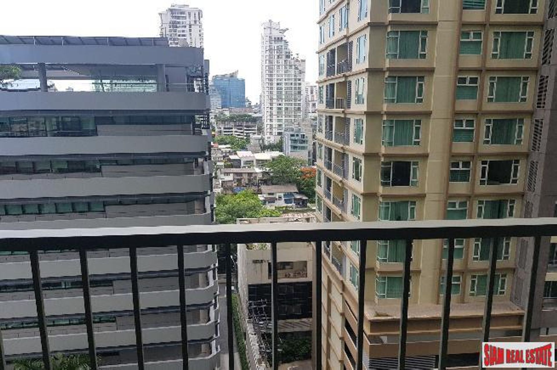 Condominio en Watthana, Krung Thep Maha Nakhon 10121267