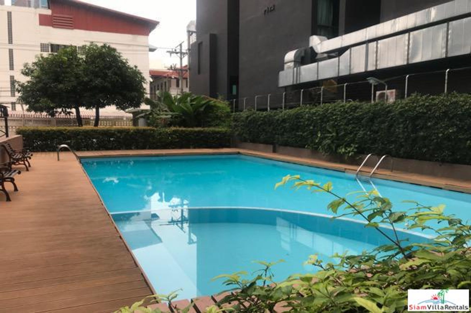 Condominium in Ban Na Lied, Krung Thep Maha Nakhon 10121276