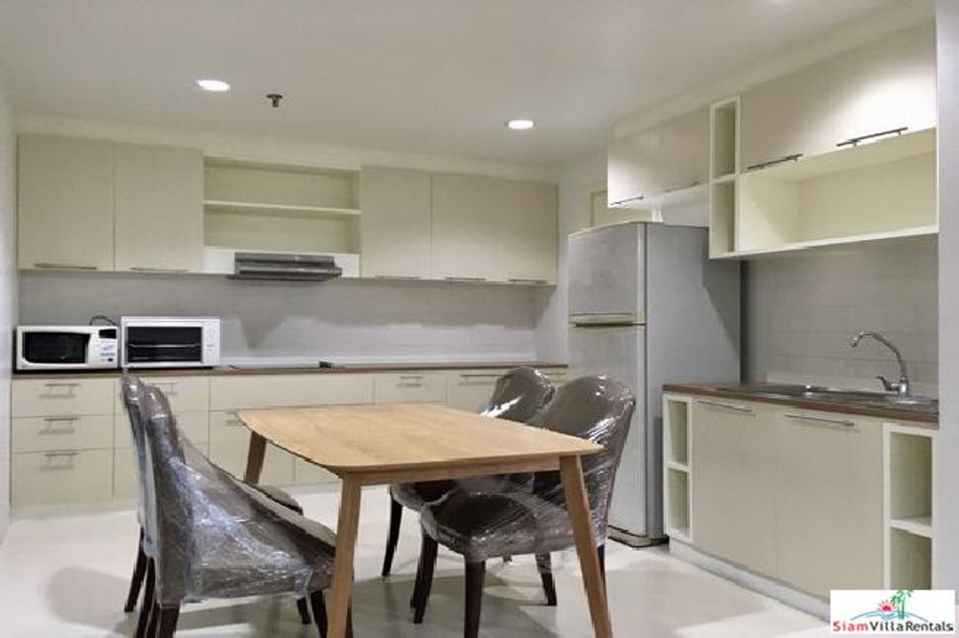 Condominium in , Krung Thep Maha Nakhon 10121285