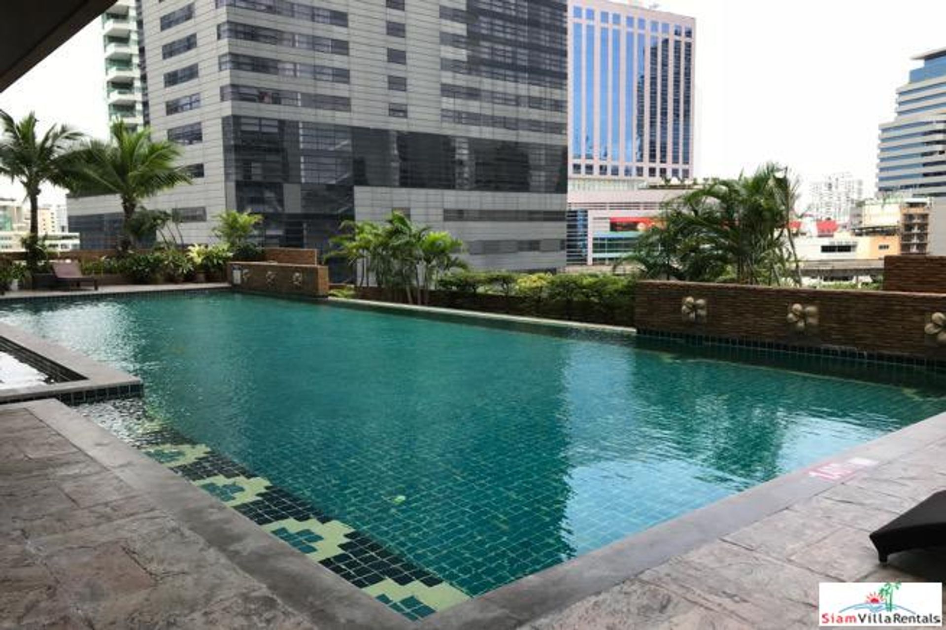 Condominio en Khlong Toei, Krung Thep Maha Nakhon 10121290